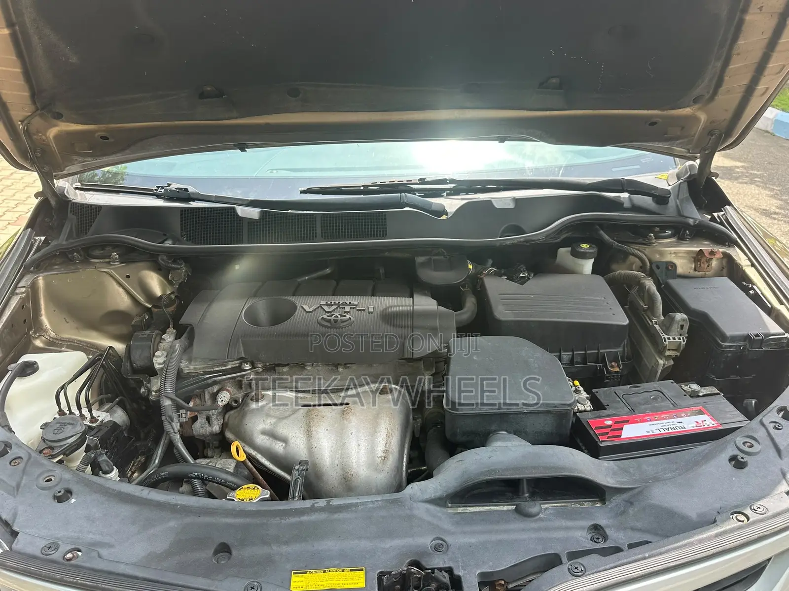 Toyota Venza LE 2011 Brown