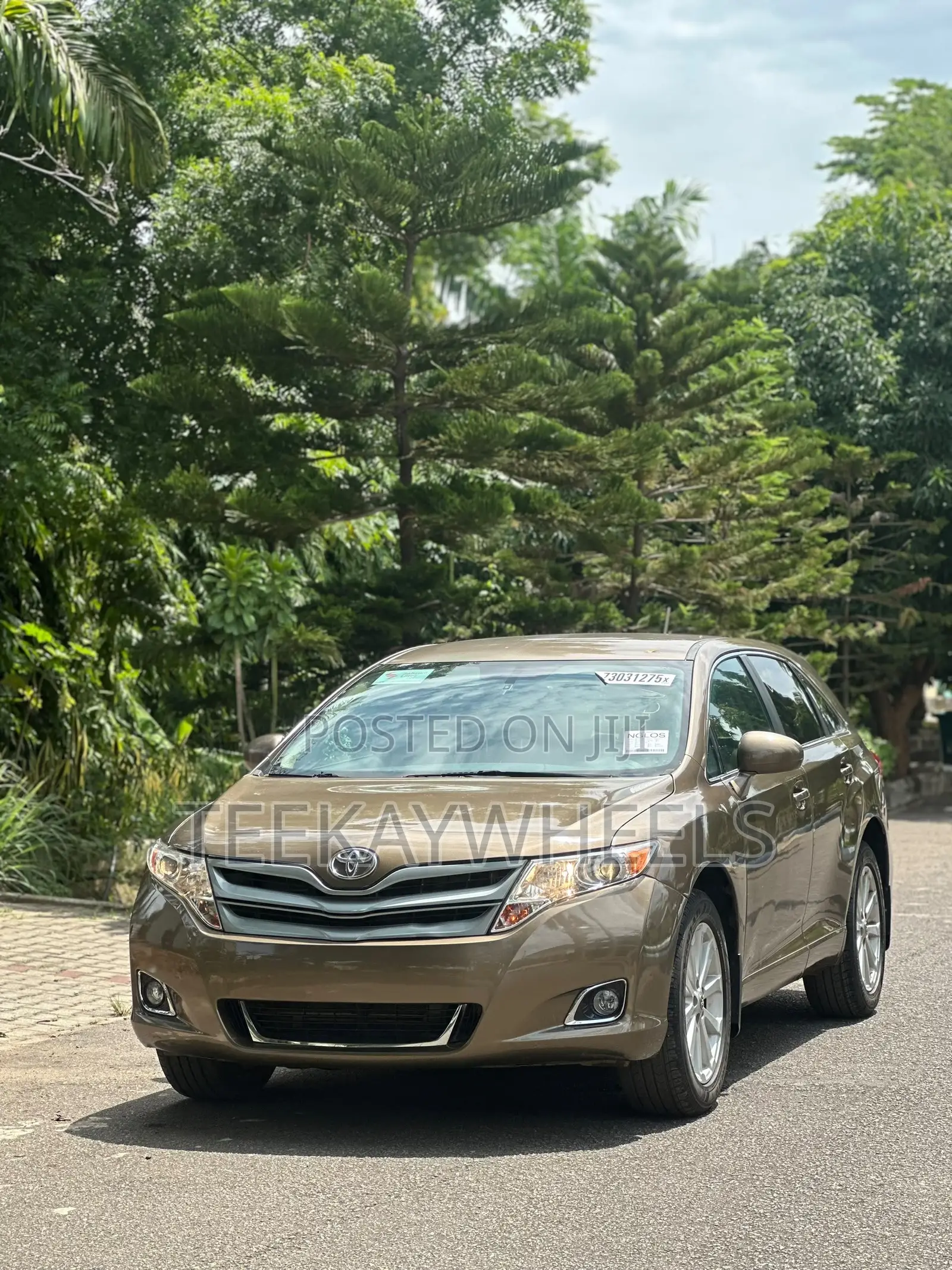 Toyota Venza LE 2011 Brown