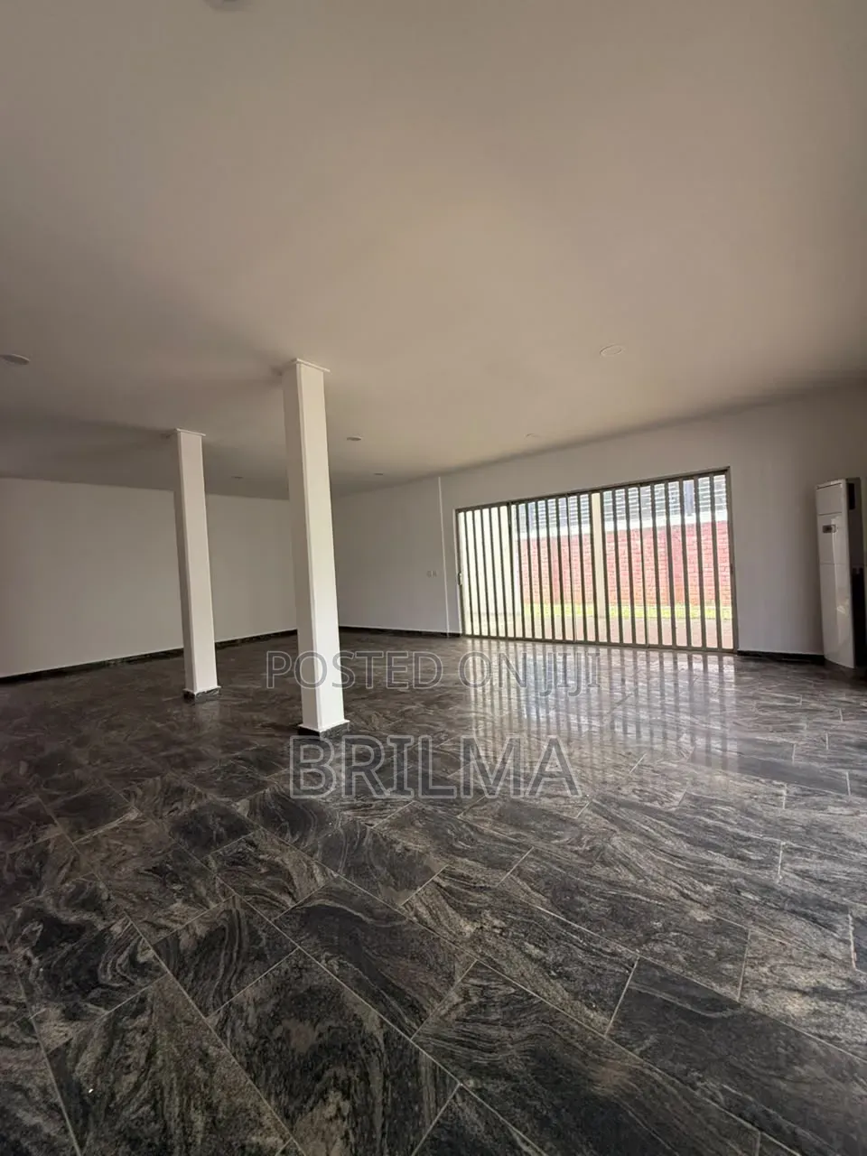 10bdrm Duplex in Maitama for sale