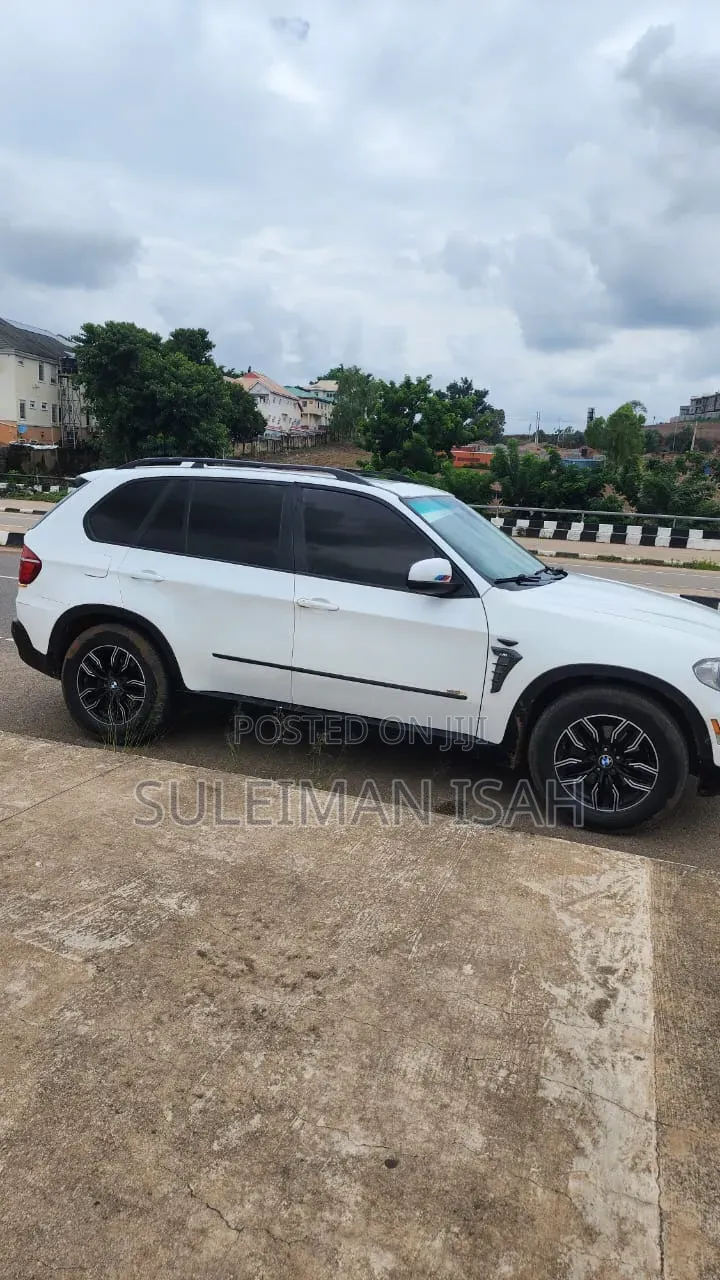 BMW X5 2010 White