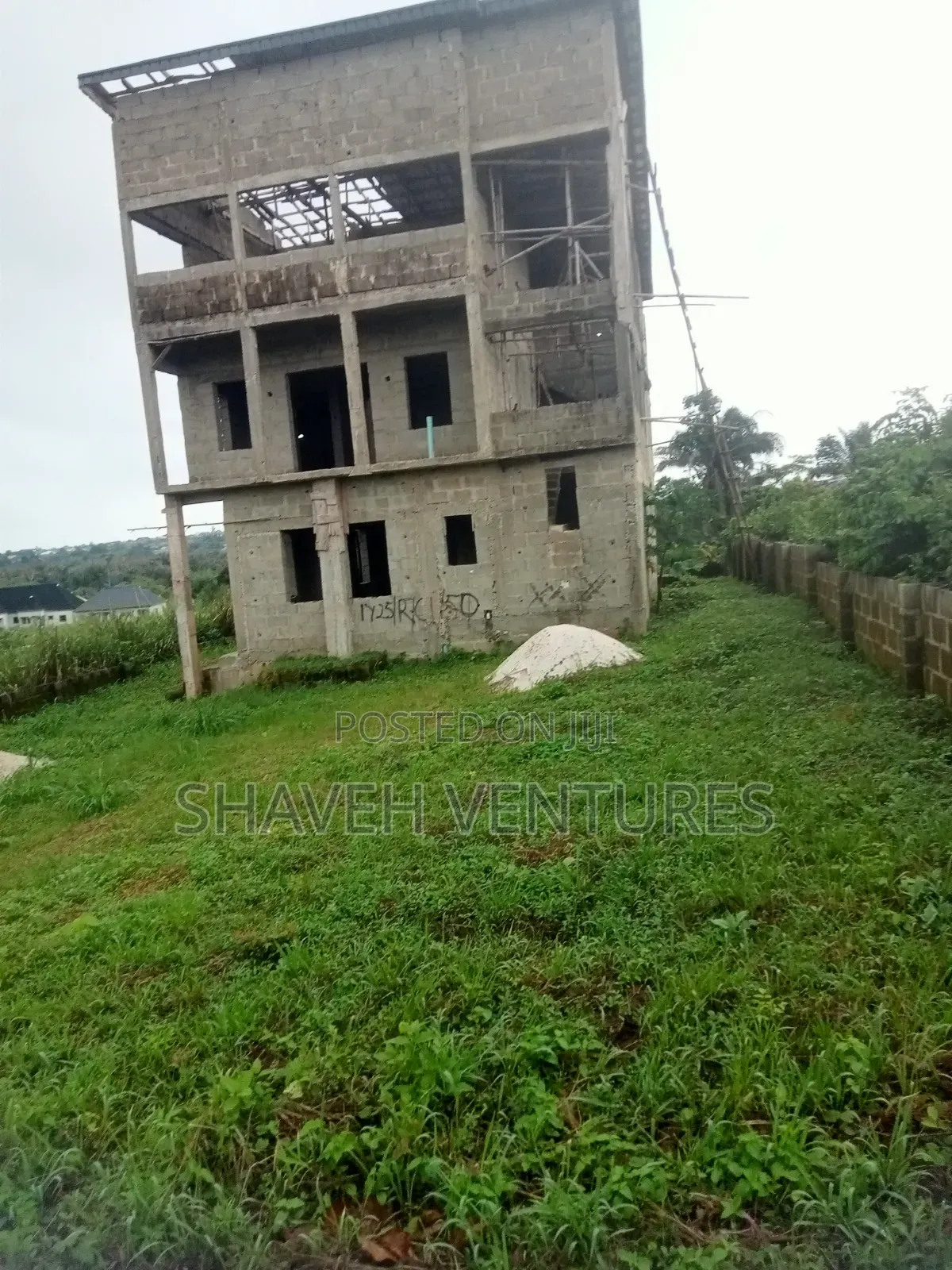 Land for Sale at Arobieye Ajibola Farm