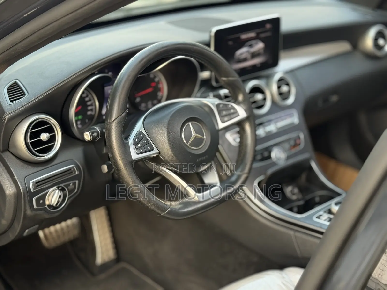Mercedes-Benz C450 2016 Gray