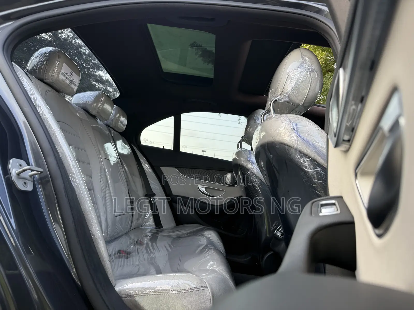 Mercedes-Benz C450 2016 Gray