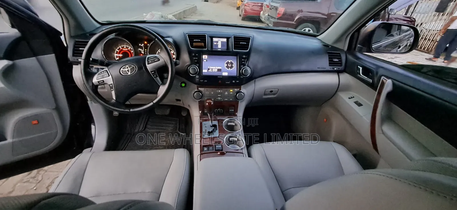 Toyota Highlander Limited 2012 Black