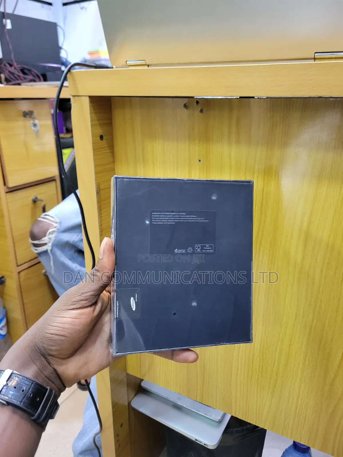 New Samsung Galaxy Z Fold4 512 GB Black