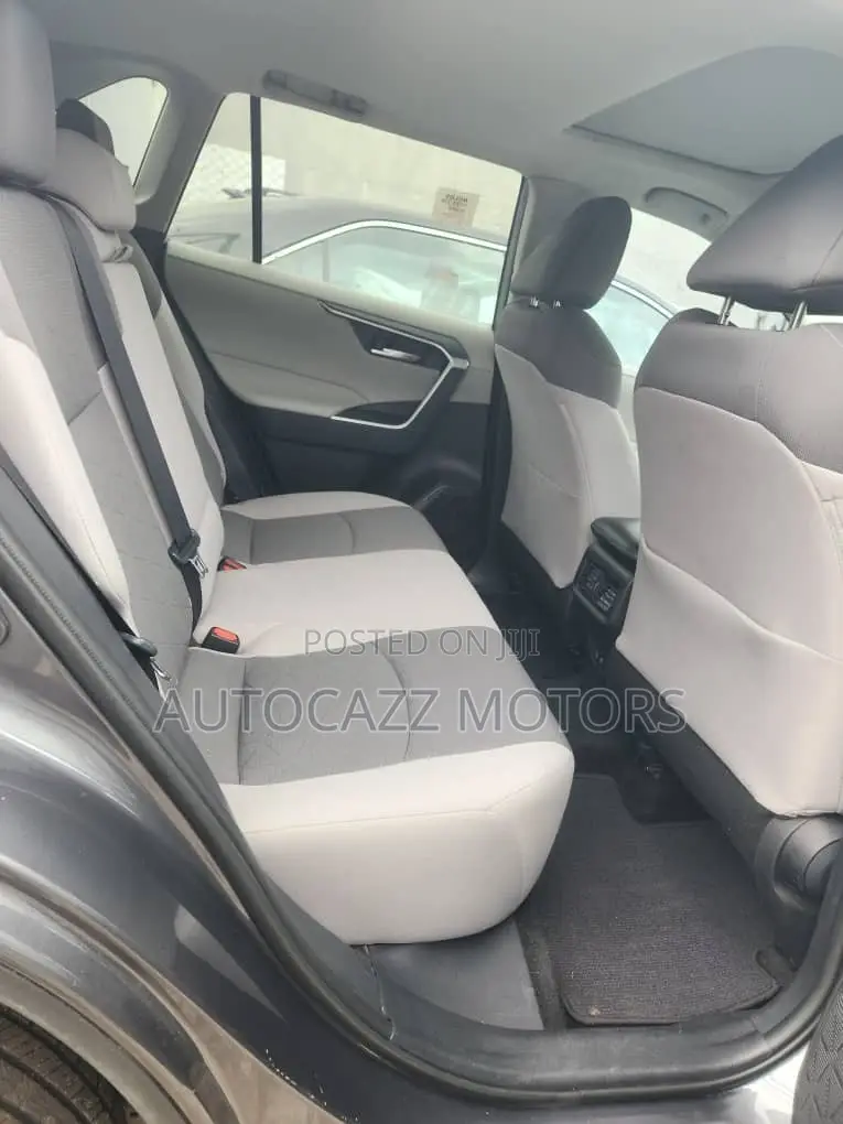 Toyota Highlander XLE 4dr SUV AWD (3.5L 6cyl 6A) 2015 Gray