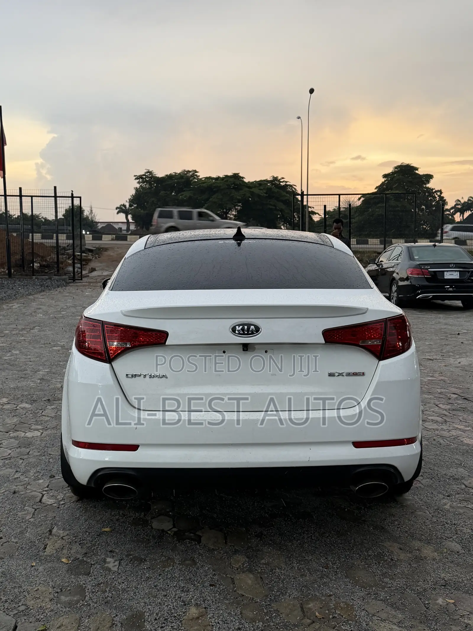 Kia Optima 2012 White