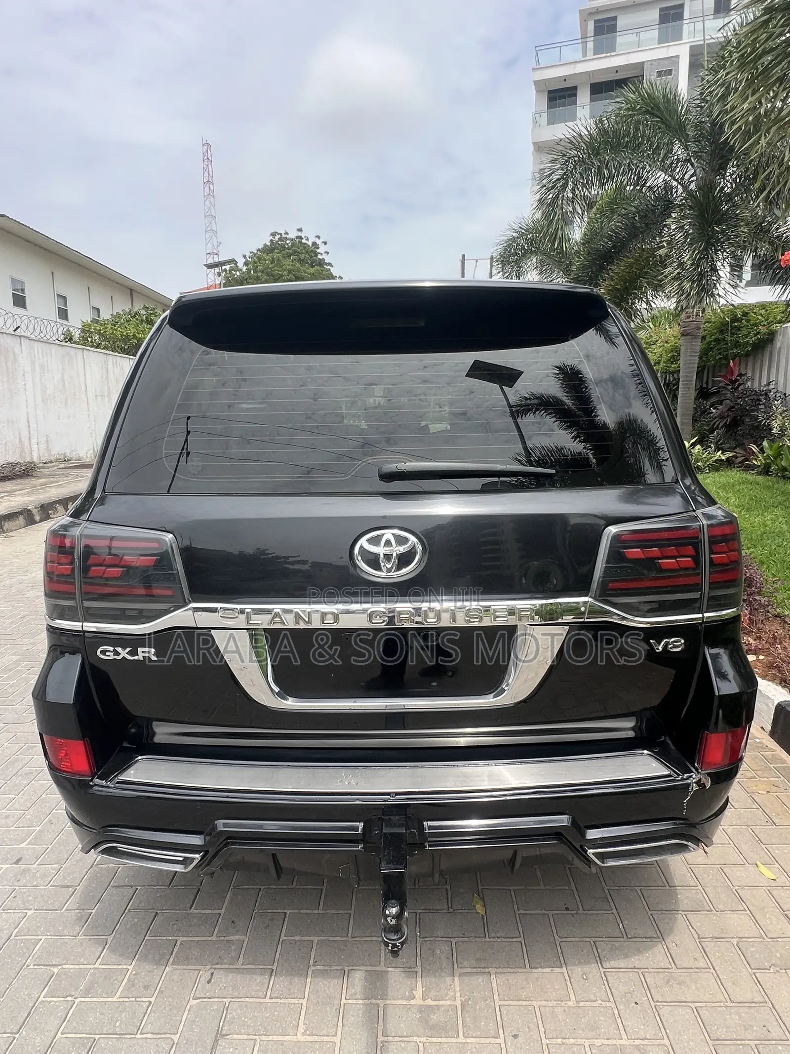 Toyota Land Cruiser 4.5 V8 GX-R 2015 Black