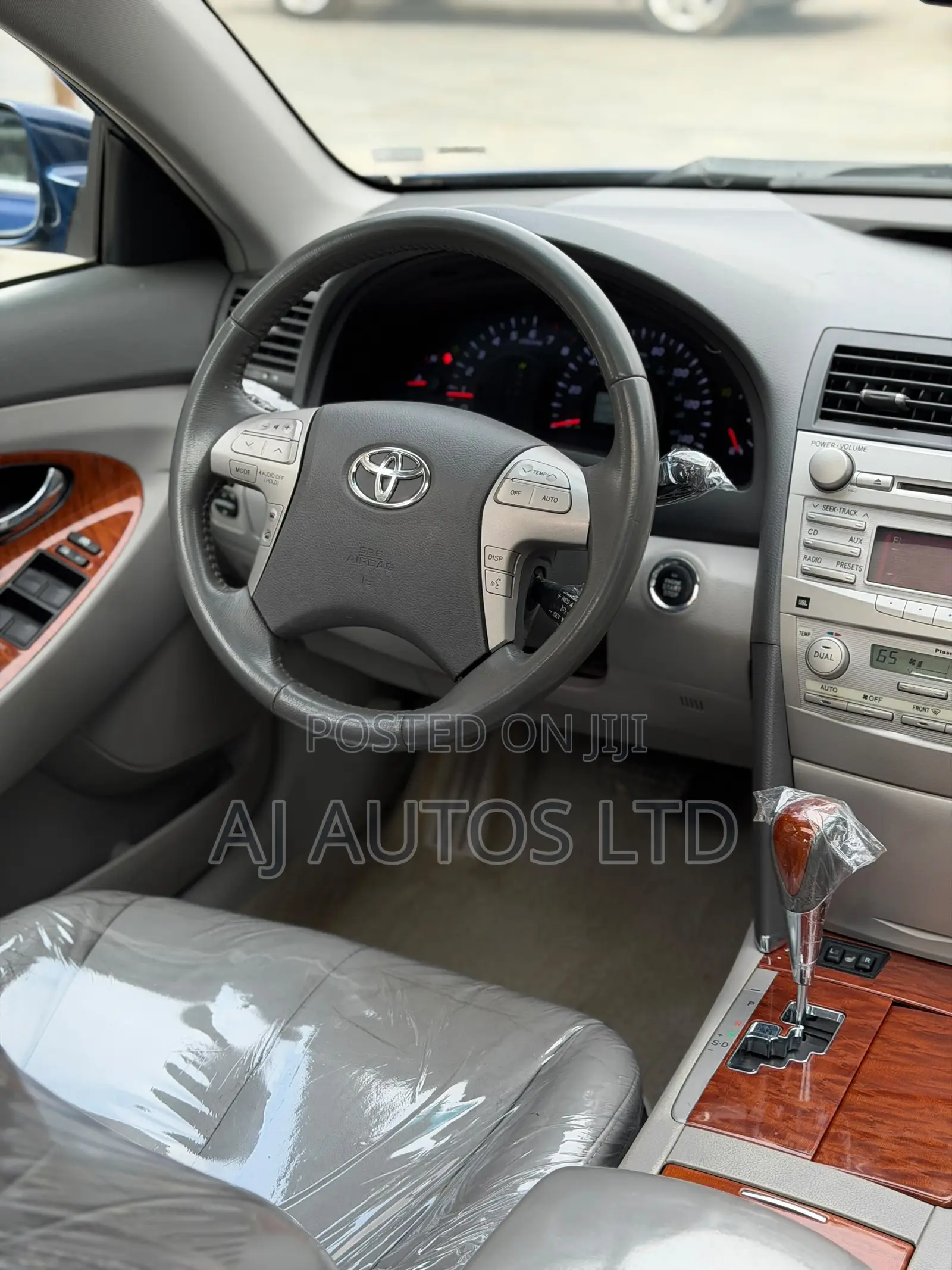 Toyota Camry XLE 4dr Sedan (2.5L 4cyl 6AM) 2010 Blue