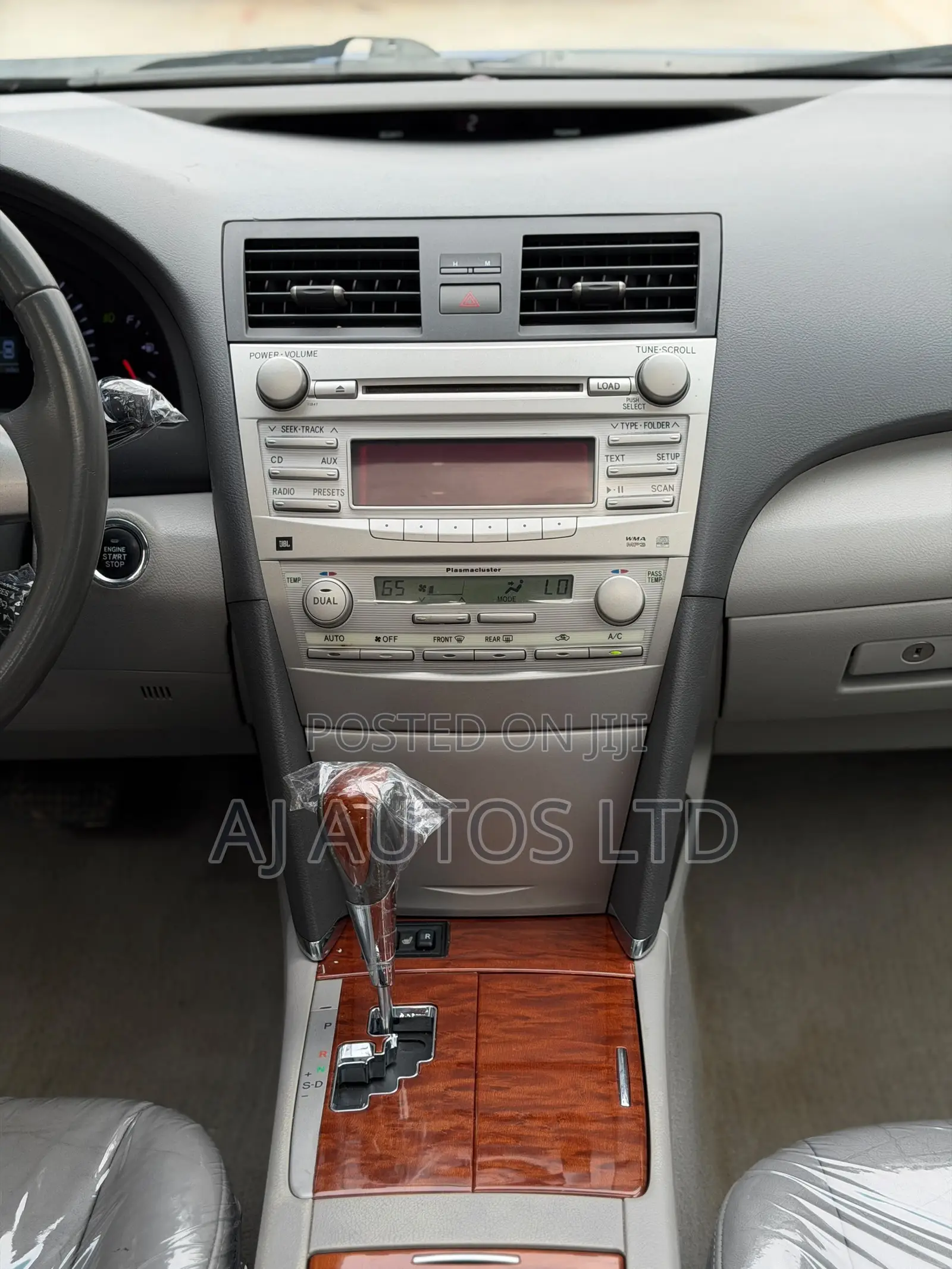 Toyota Camry XLE 4dr Sedan (2.5L 4cyl 6AM) 2010 Blue