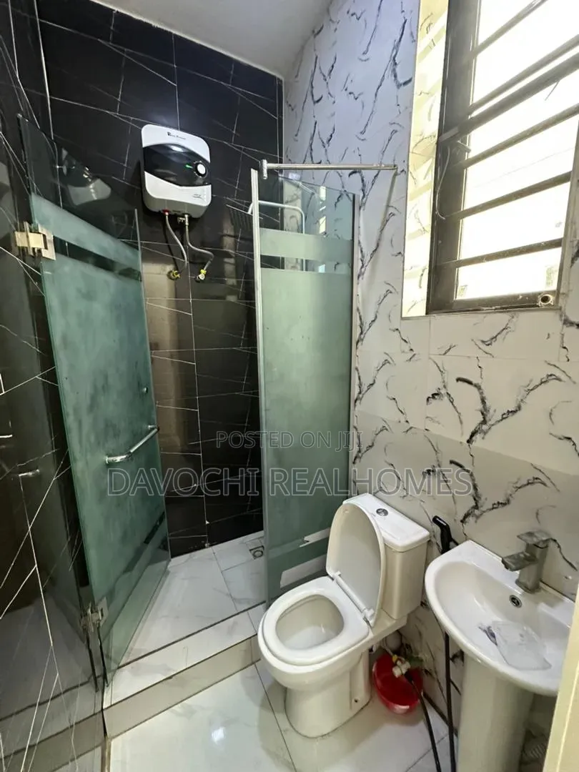 3bdrm Duplex in Ikota for rent
