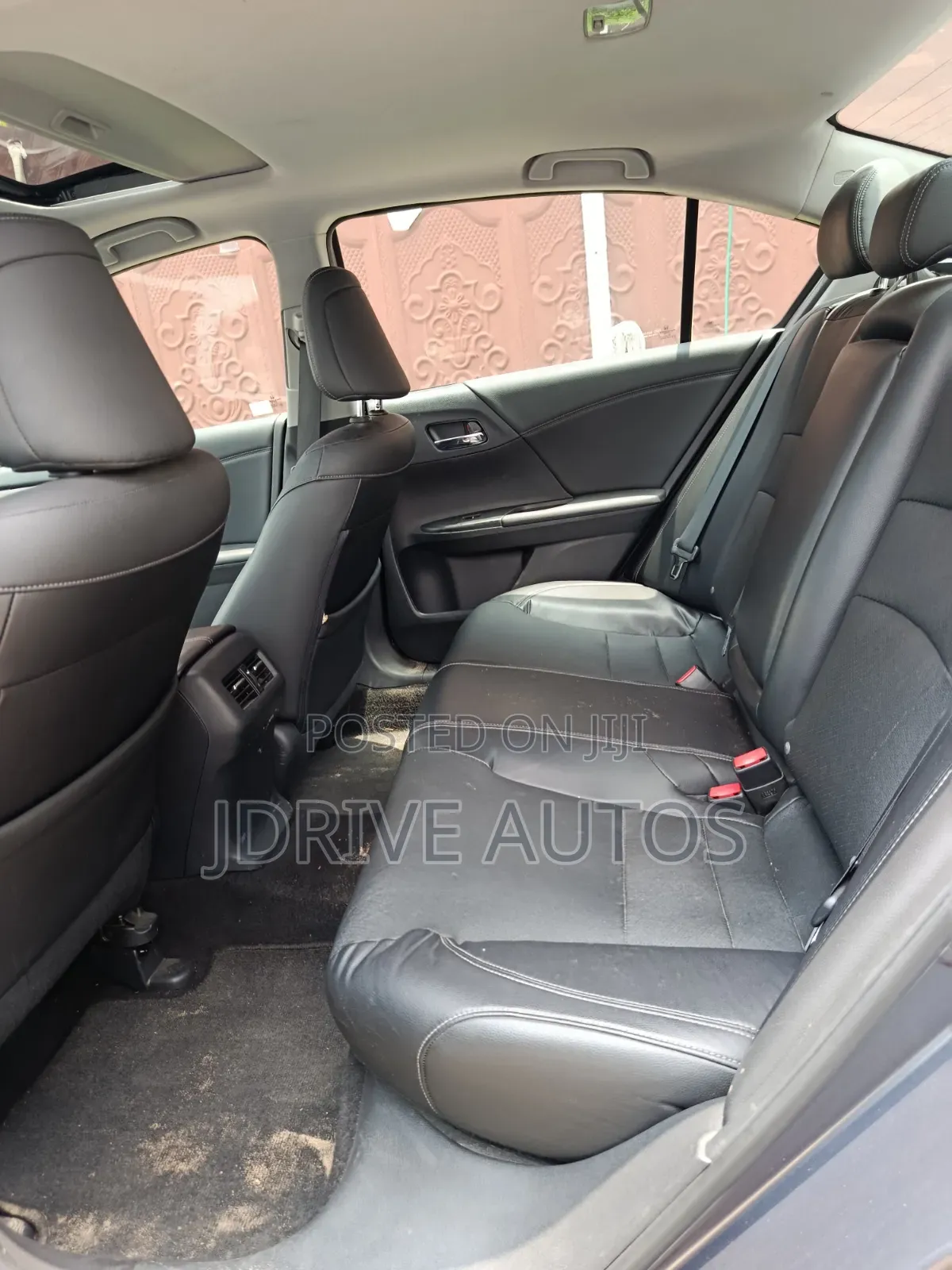 Honda Accord Touring V-6 4dr Sedan (3.5L 6cyl 6A) 2015 Gray