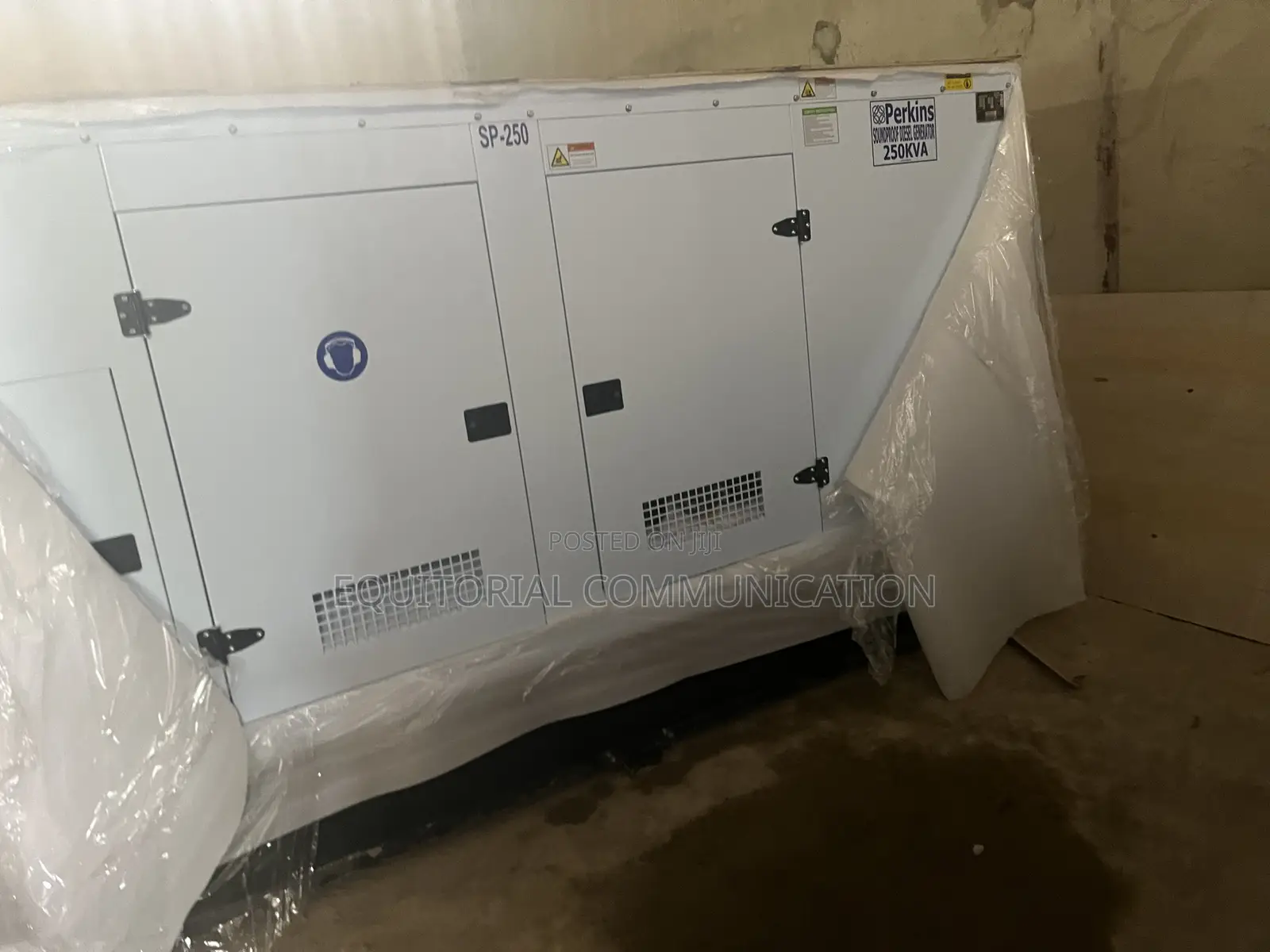 250KVA Perkins Industrial Diesel Power Set