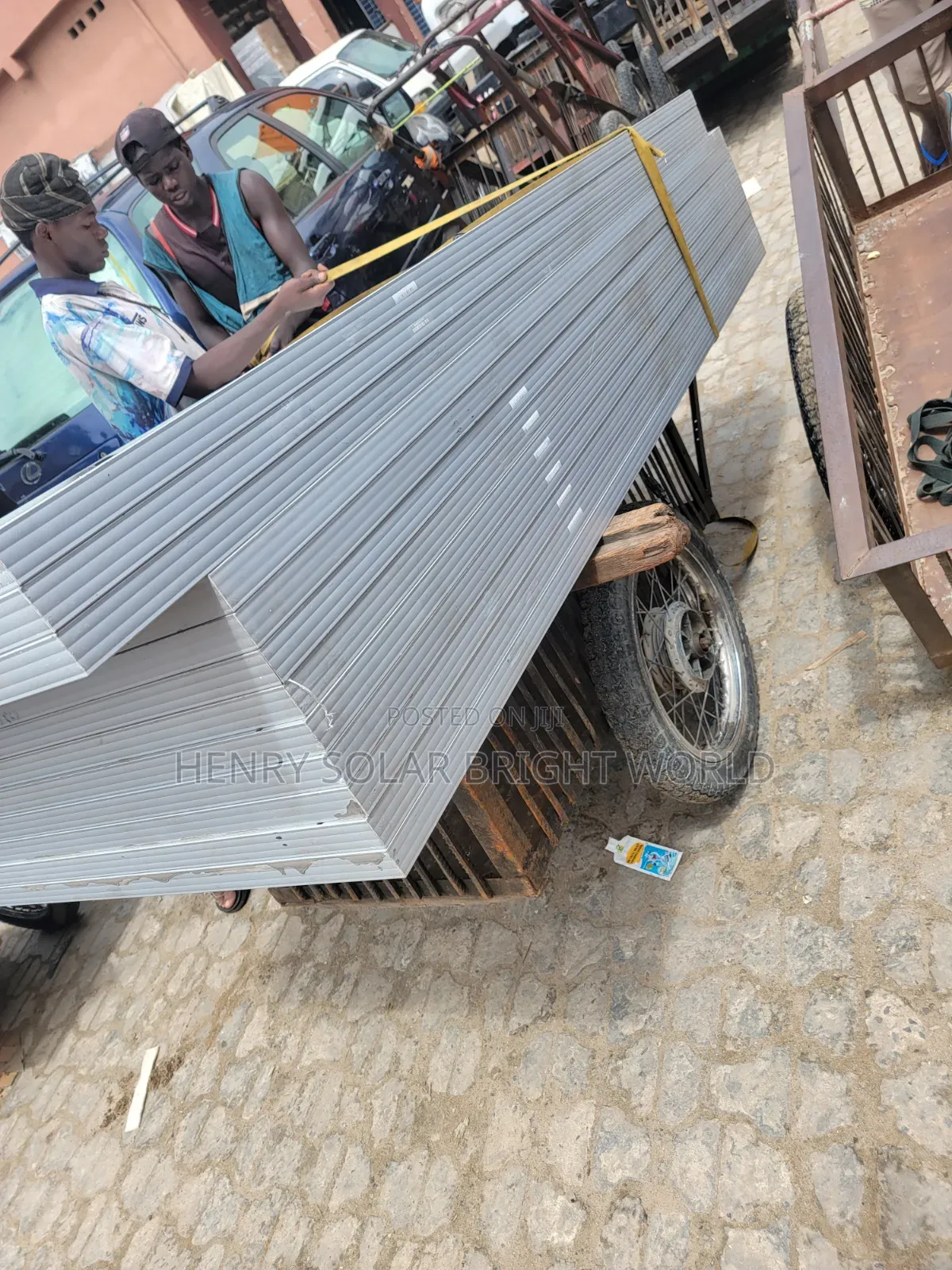 550w Tokunbo Panels