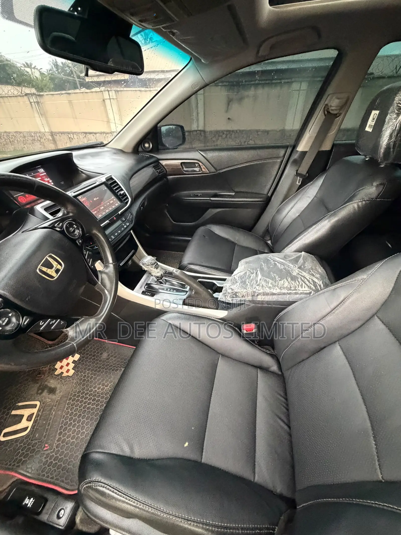 Honda Accord EX-L V-6 4dr Sedan FWD (3.5L 6cyl 6A) 2016 Black