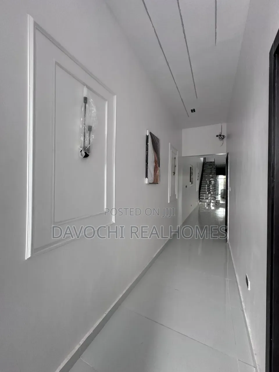 5bdrm Duplex in Off Lekki-Epe Expressway for sale