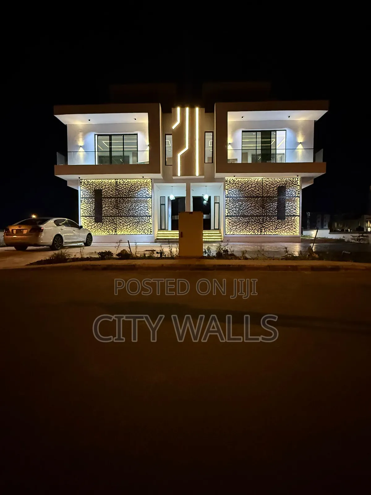 5bdrm Duplex in Cowrie Creeb, Ikate for sale