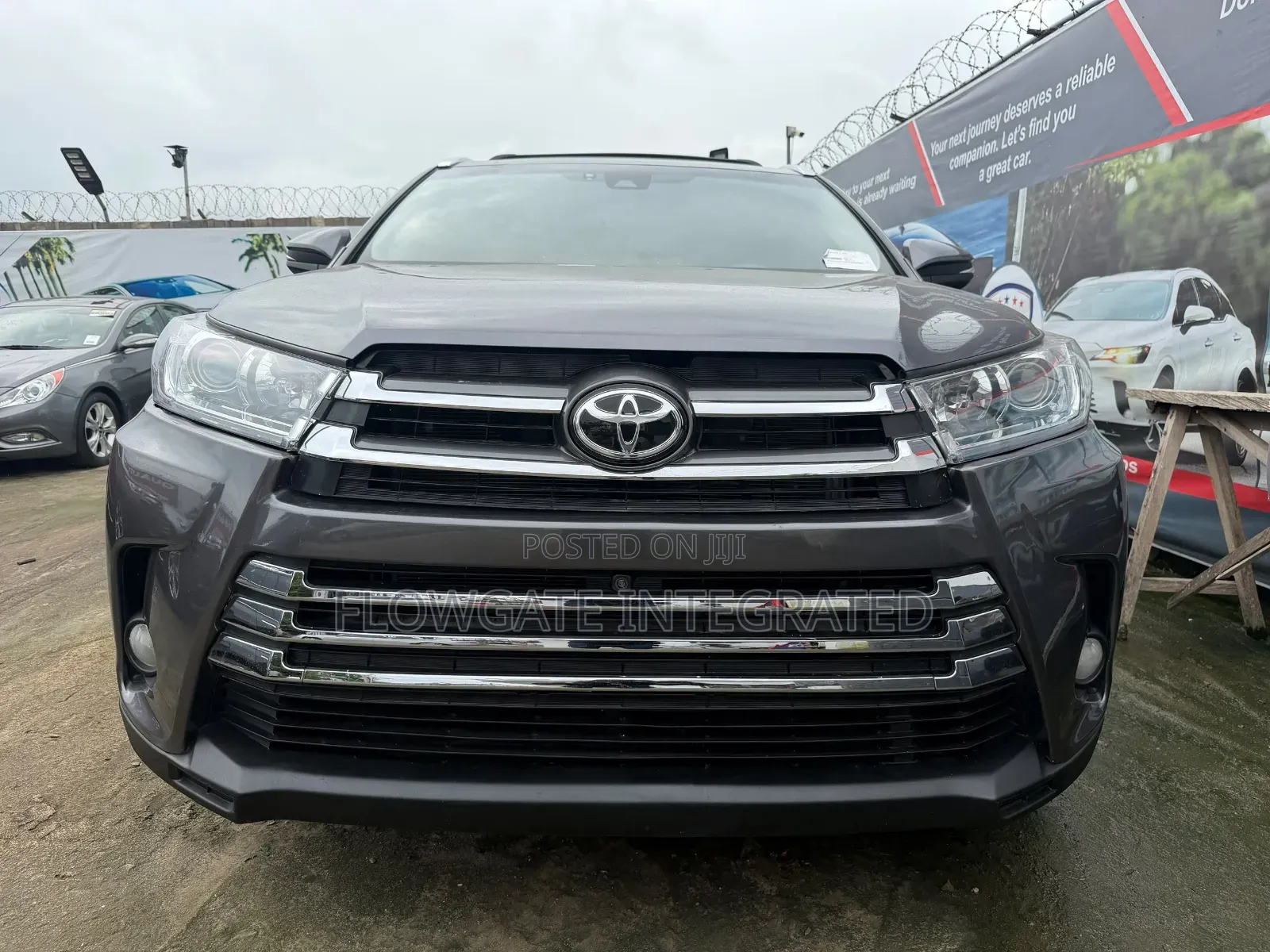Toyota Highlander Limited Platinum 4x4 V6 (3.5L 6cyl 8A) 2018 Gray