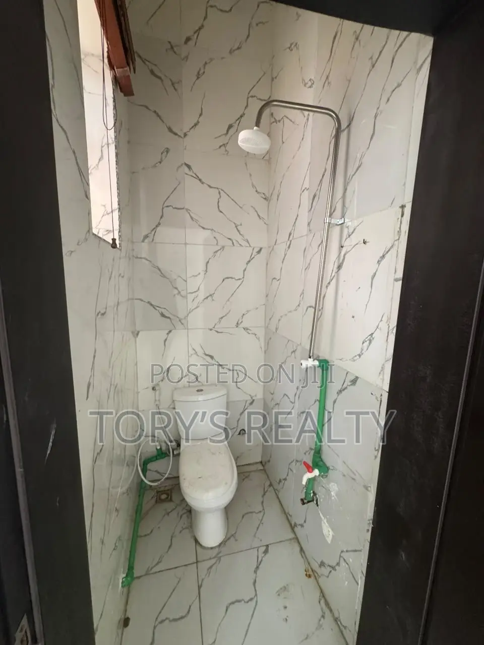 Studio Apartment in Lekki Phase 2 for rent
