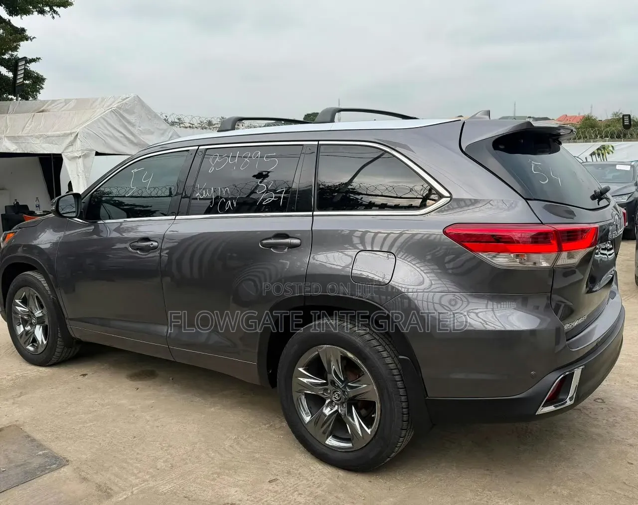 Toyota Highlander Limited Platinum 4x4 V6 (3.5L 6cyl 8A) 2018 Gray
