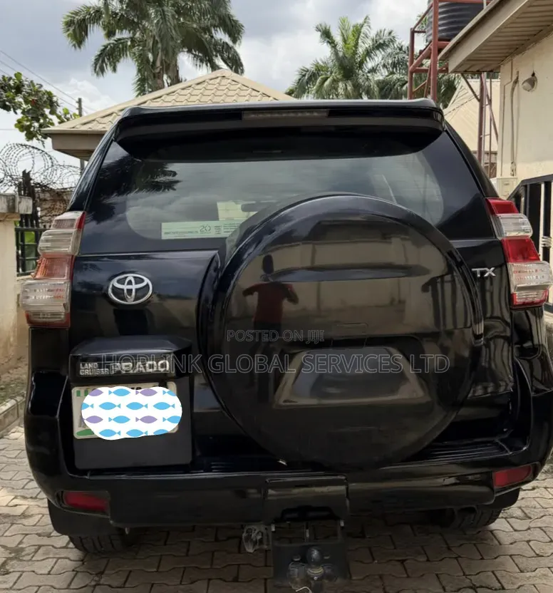 Toyota Land Cruiser Prado 2017 Black