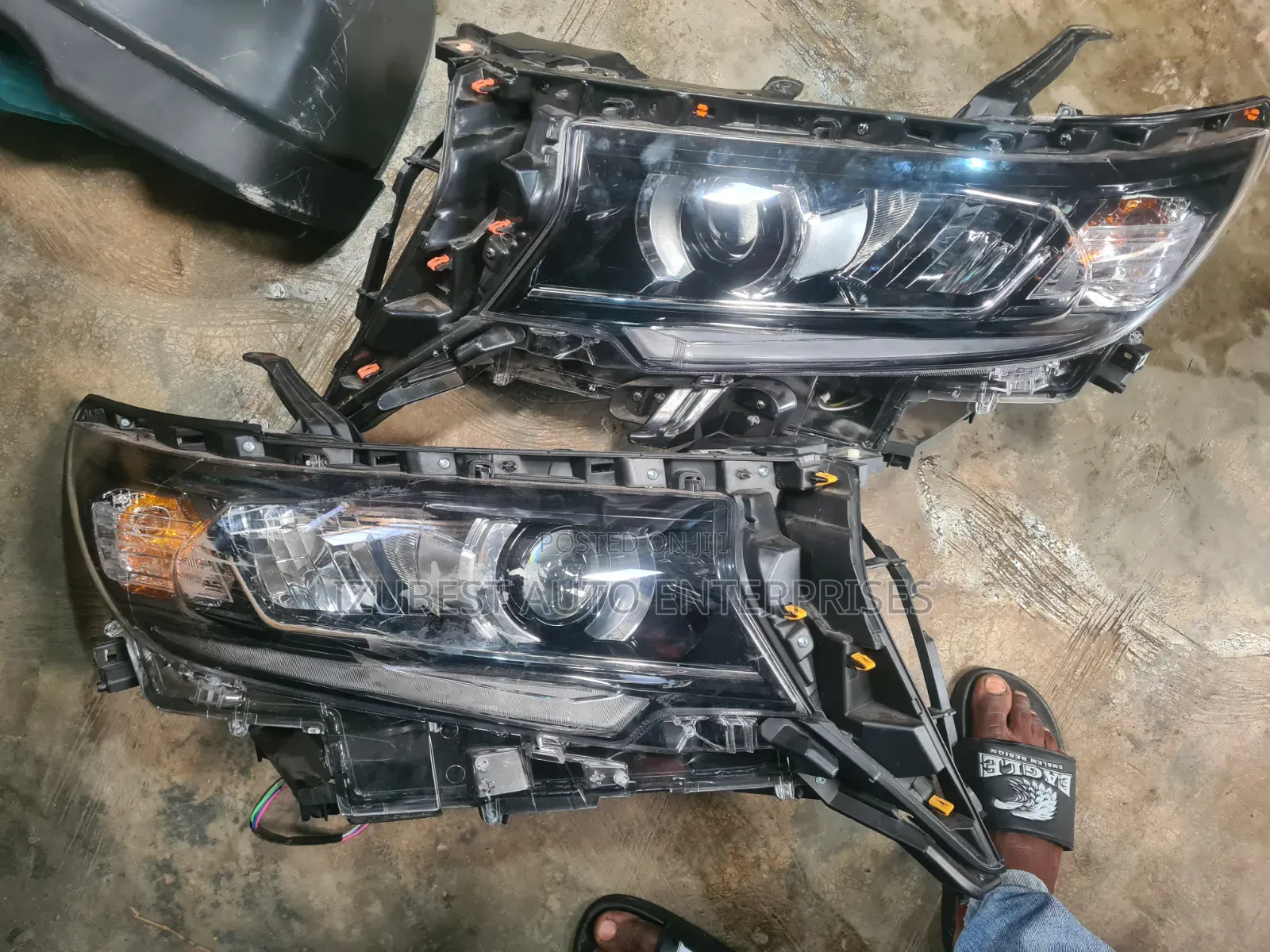 Head Lamp Land Cruiser Prado 2020