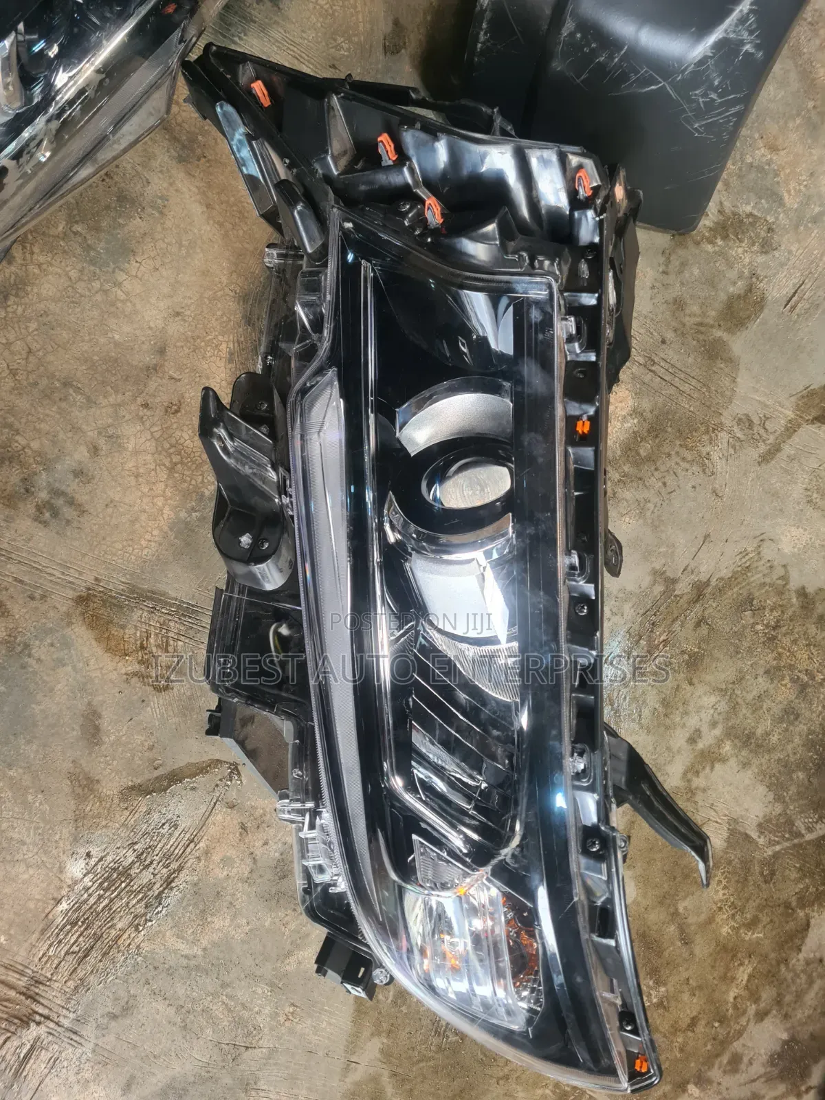 Head Lamp Land Cruiser Prado 2020