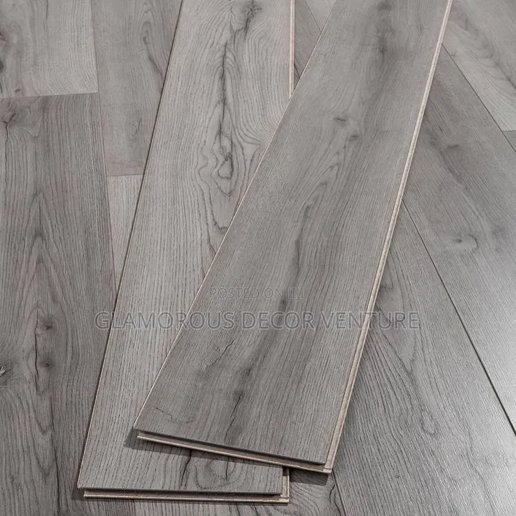 Proffesional Foreign Vinyl Flooring Installer in AKURE