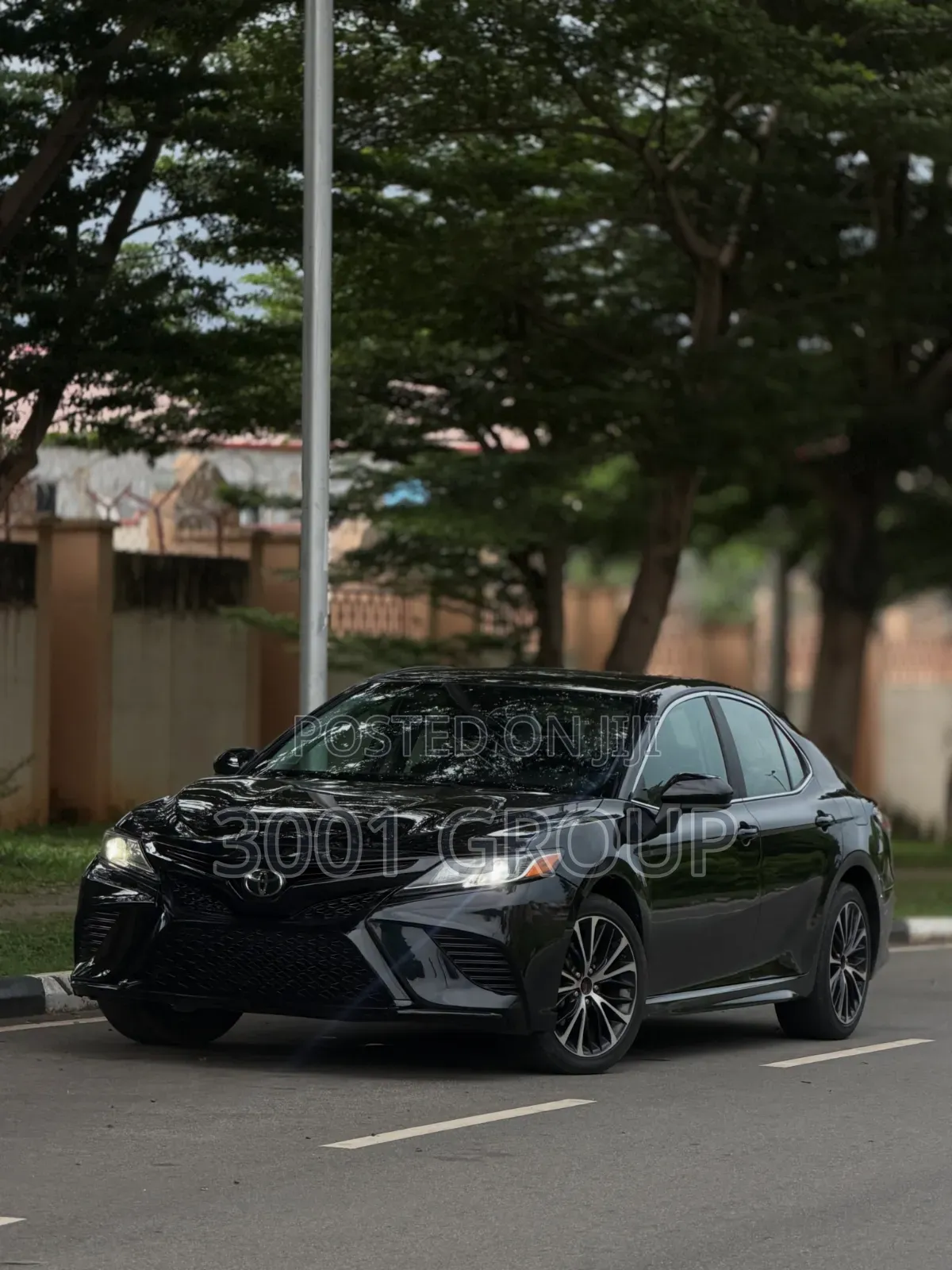 Toyota Camry 2020 Black