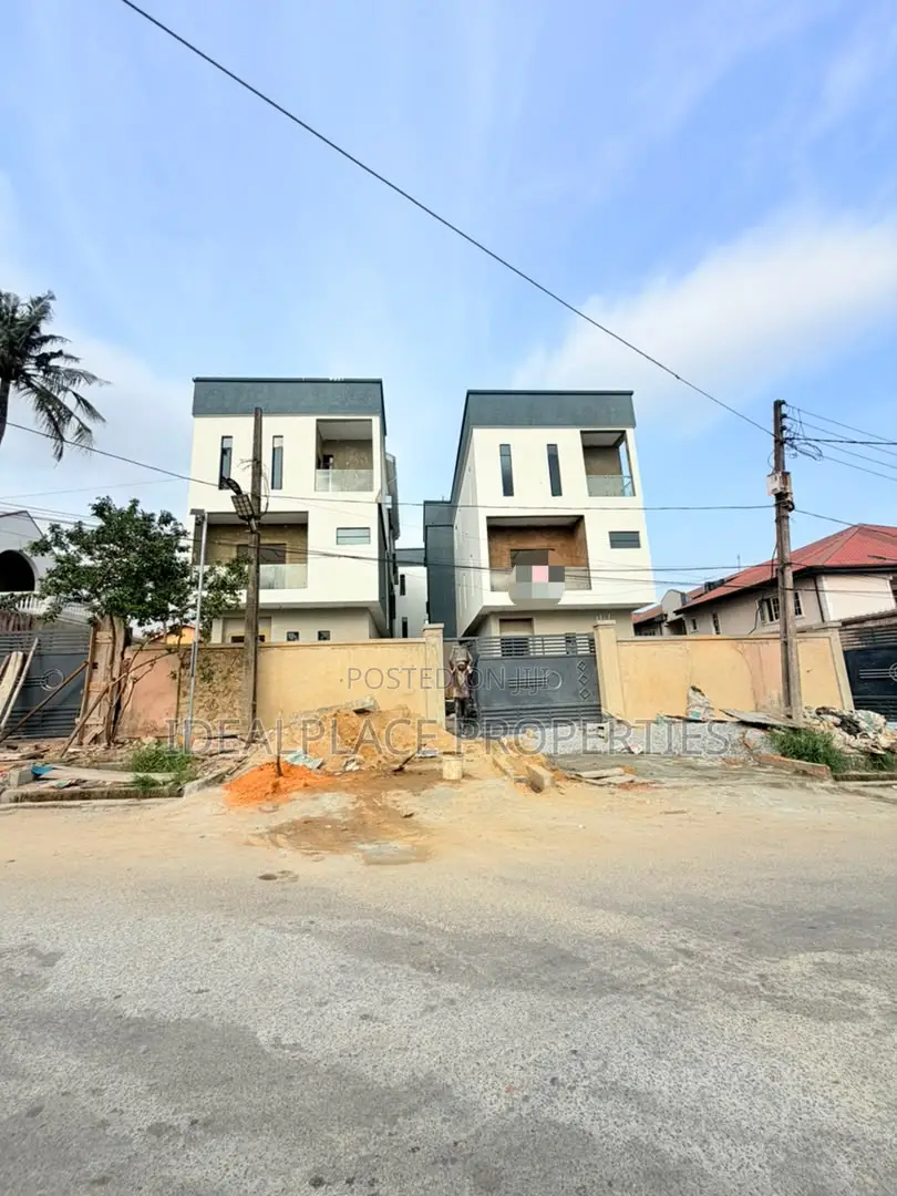 5bdrm Duplex in GRA Phase 2 Shangisha for rent