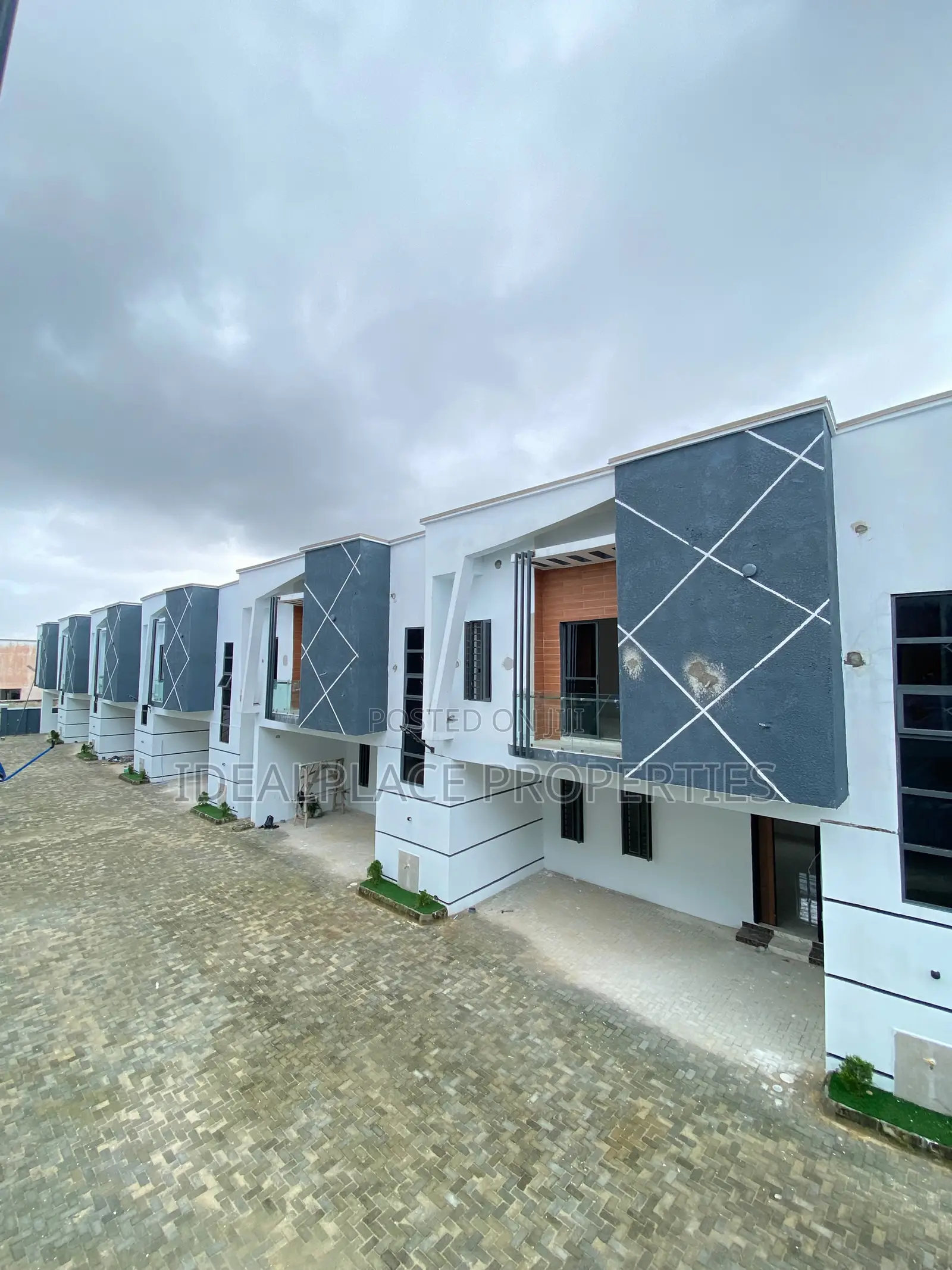 2bdrm Townhouse/Terrace in Ajah for sale