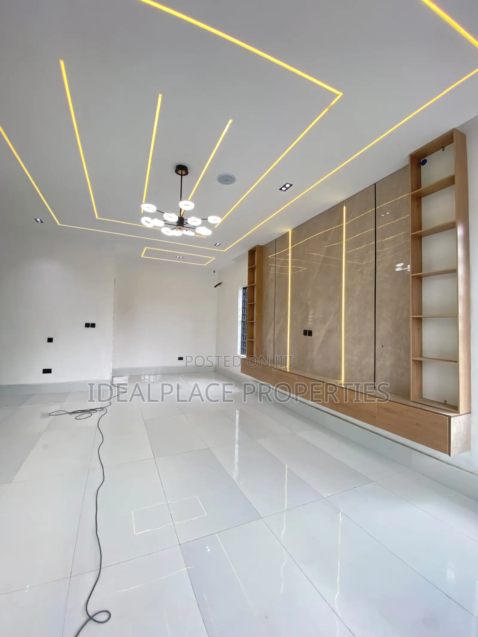 4bdrm Duplex in Sangotedo for sale