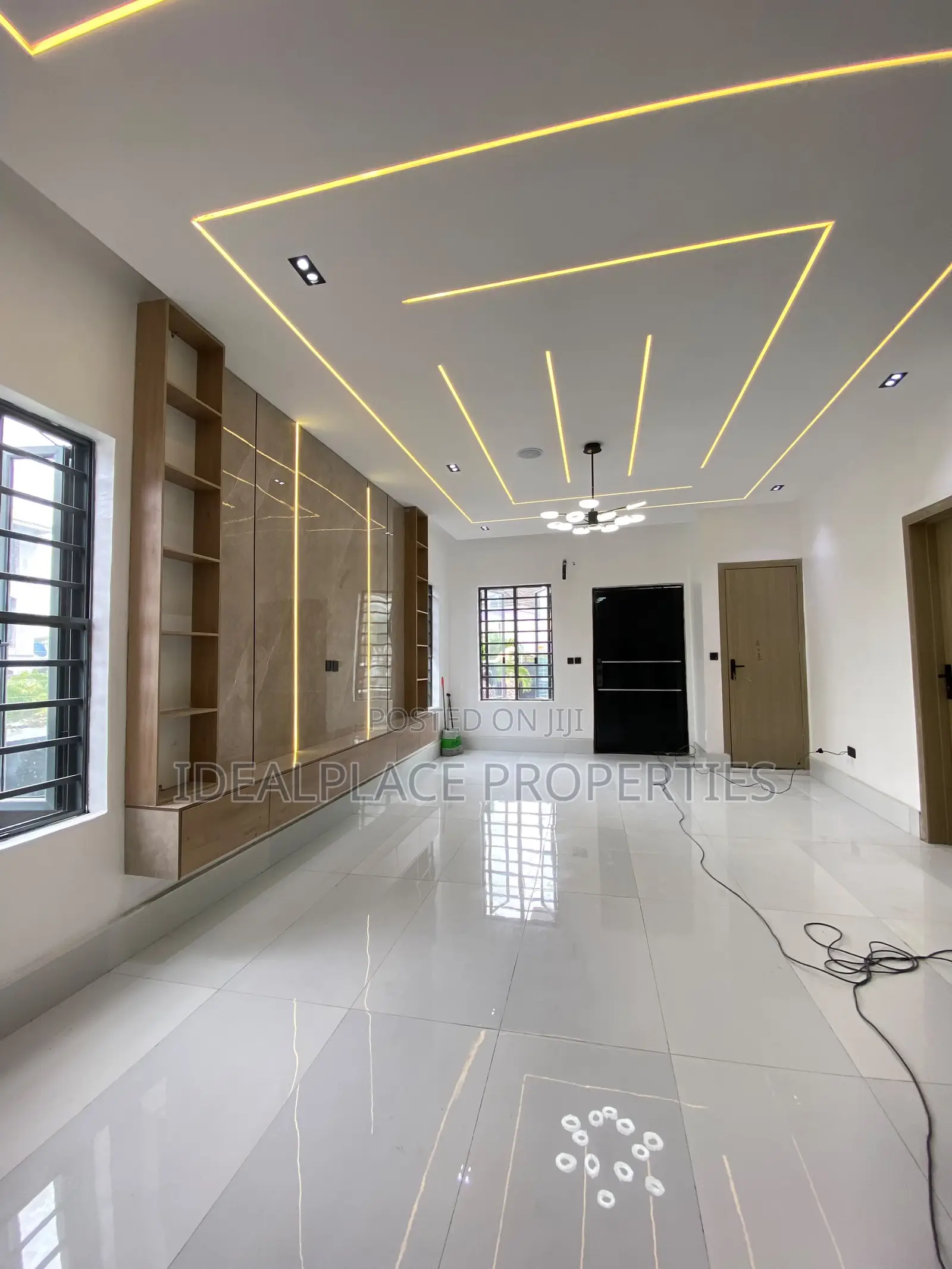 4bdrm Duplex in Sangotedo for sale