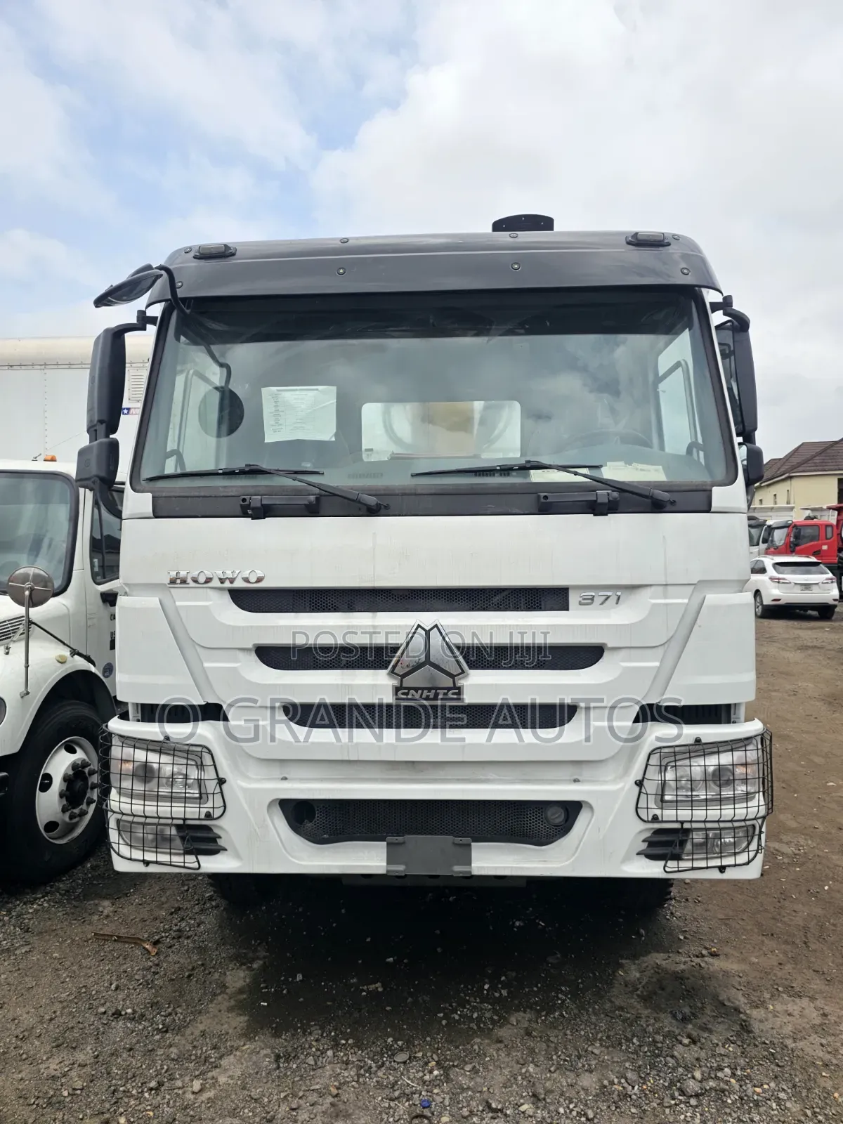 Howo 12.5-Ton Hydraulic Crane (Hiab) Truck