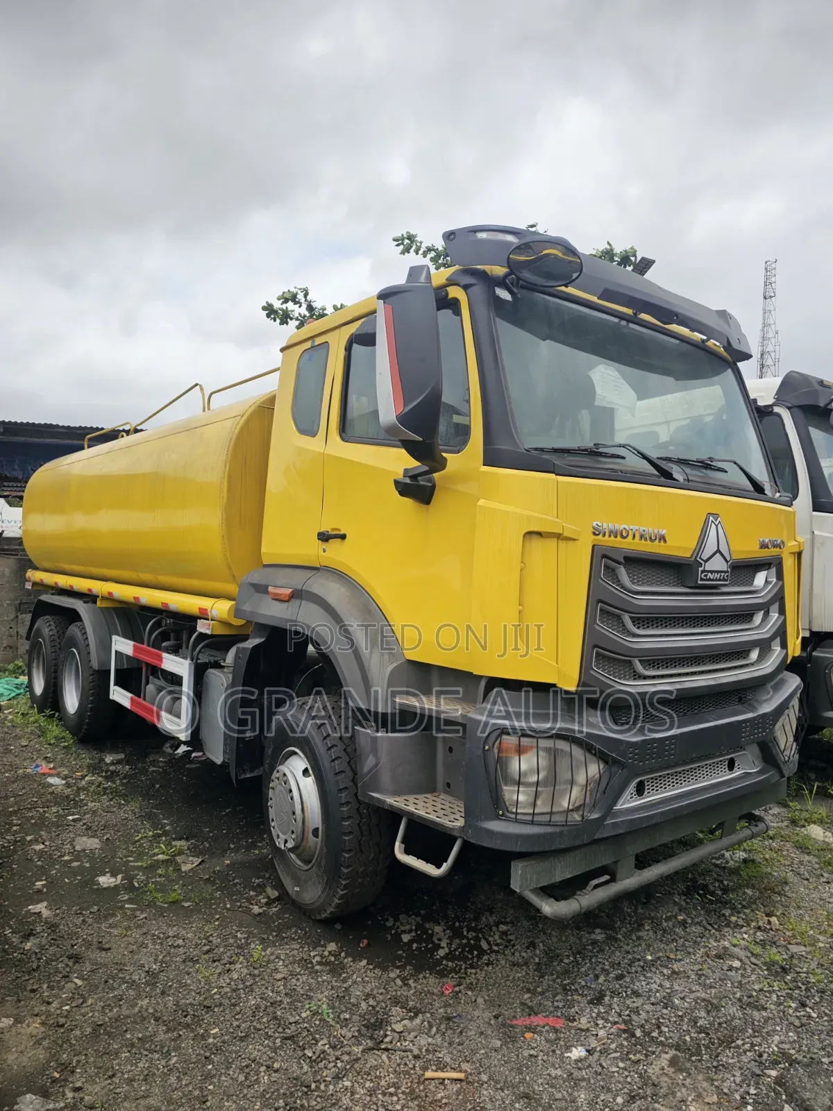 Sinotruk Howo Tank Truck Direct Belgium