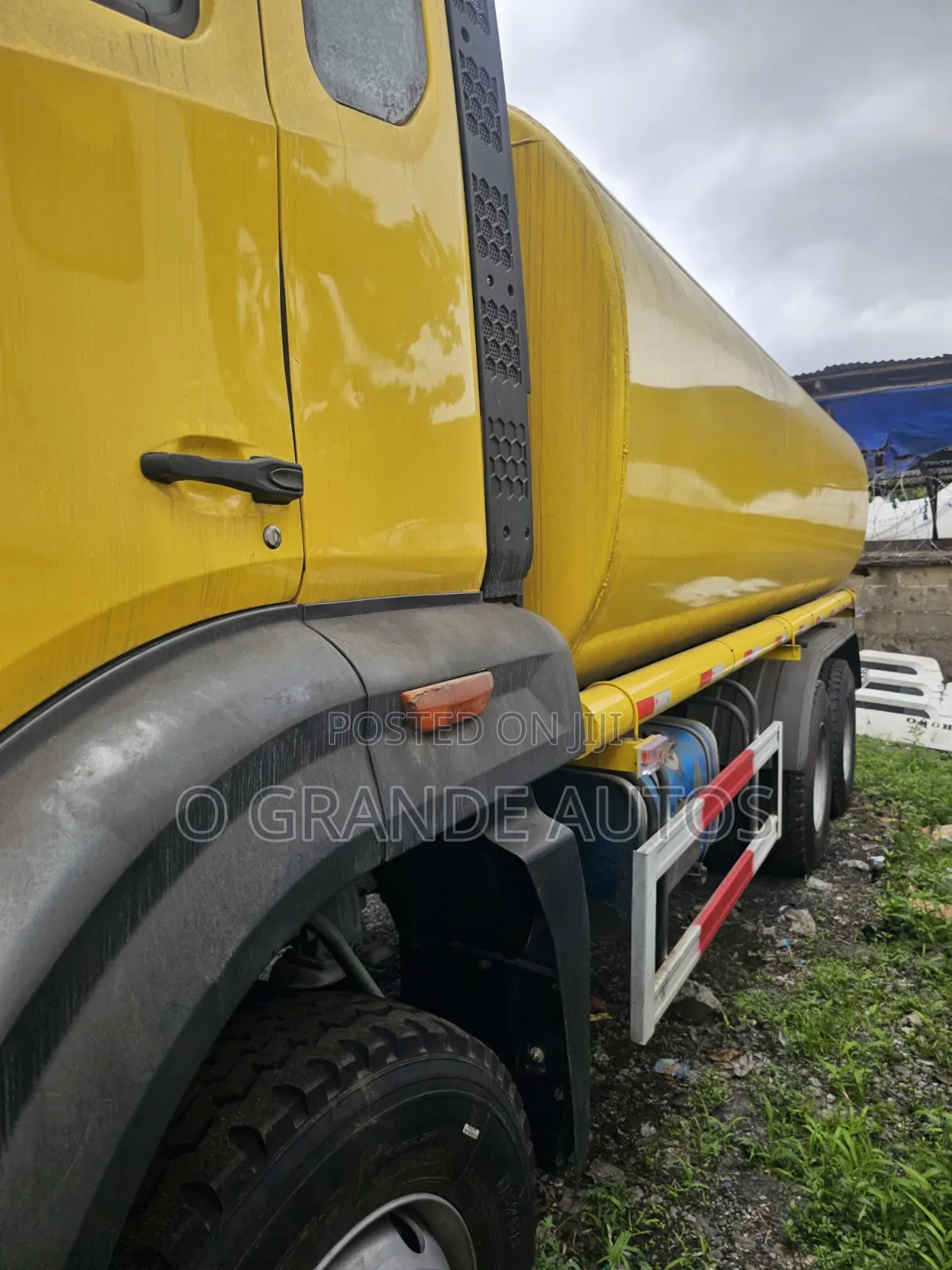 Sinotruk Howo Tank Truck Direct Belgium