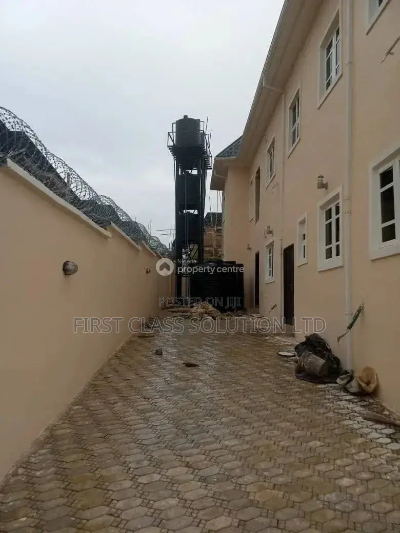 Furnished 6bdrm Duplex in Enugu State for sale
