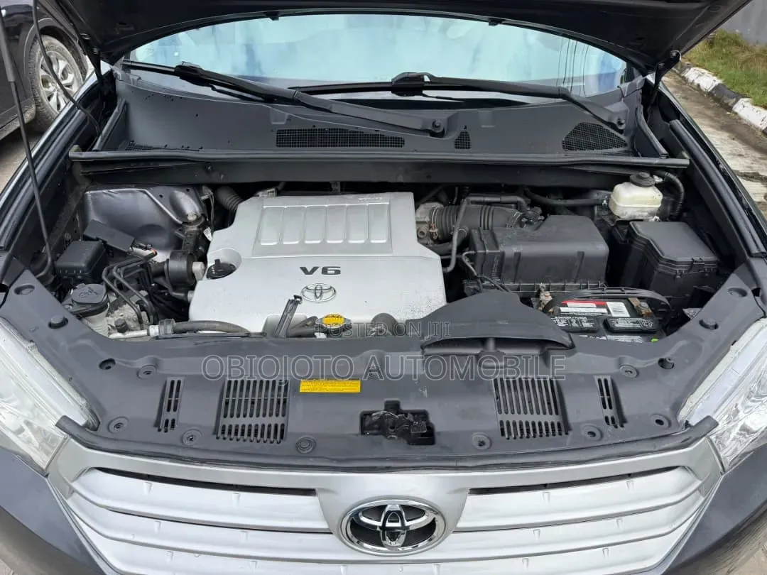 Toyota Highlander 2013 Gray