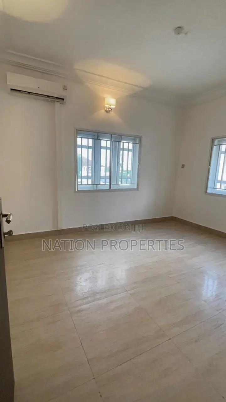 2bdrm Block of Flats in Maitama for rent