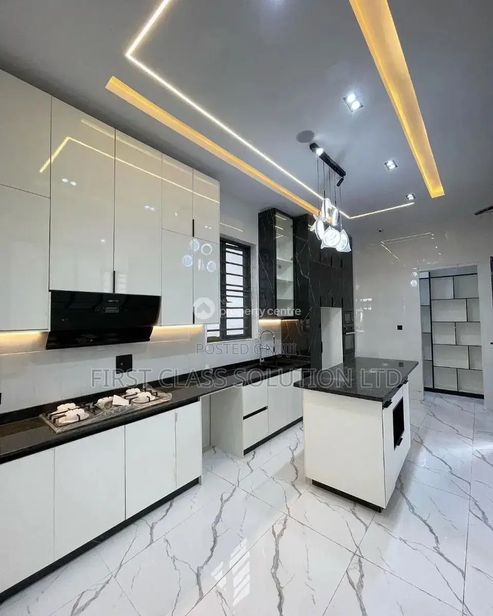 Furnished 6bdrm Duplex in Enugu State for sale