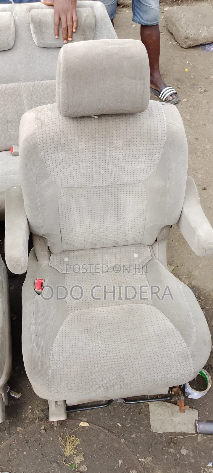 Middle and Last Seat Sienna 2005/2006 Model