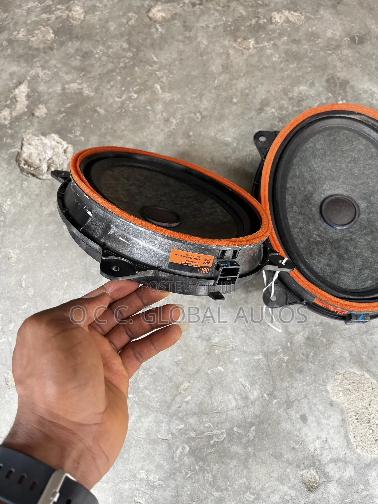 Direct Follow Come JBL Front Door Speakers for Toyota Avalon
