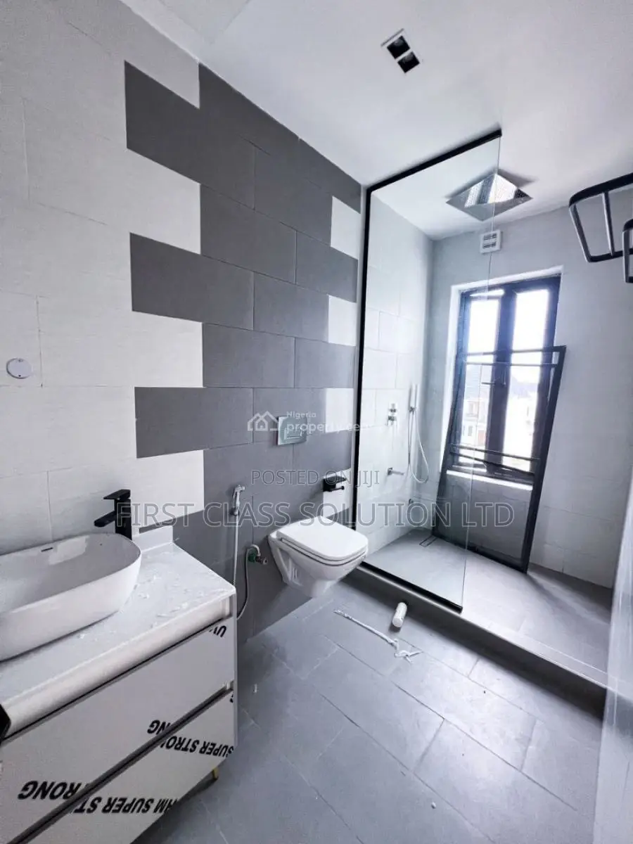 Furnished 5bdrm Duplex in Enugu State for sale