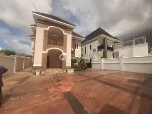 Furnished 6bdrm Duplex in Enugu State for sale