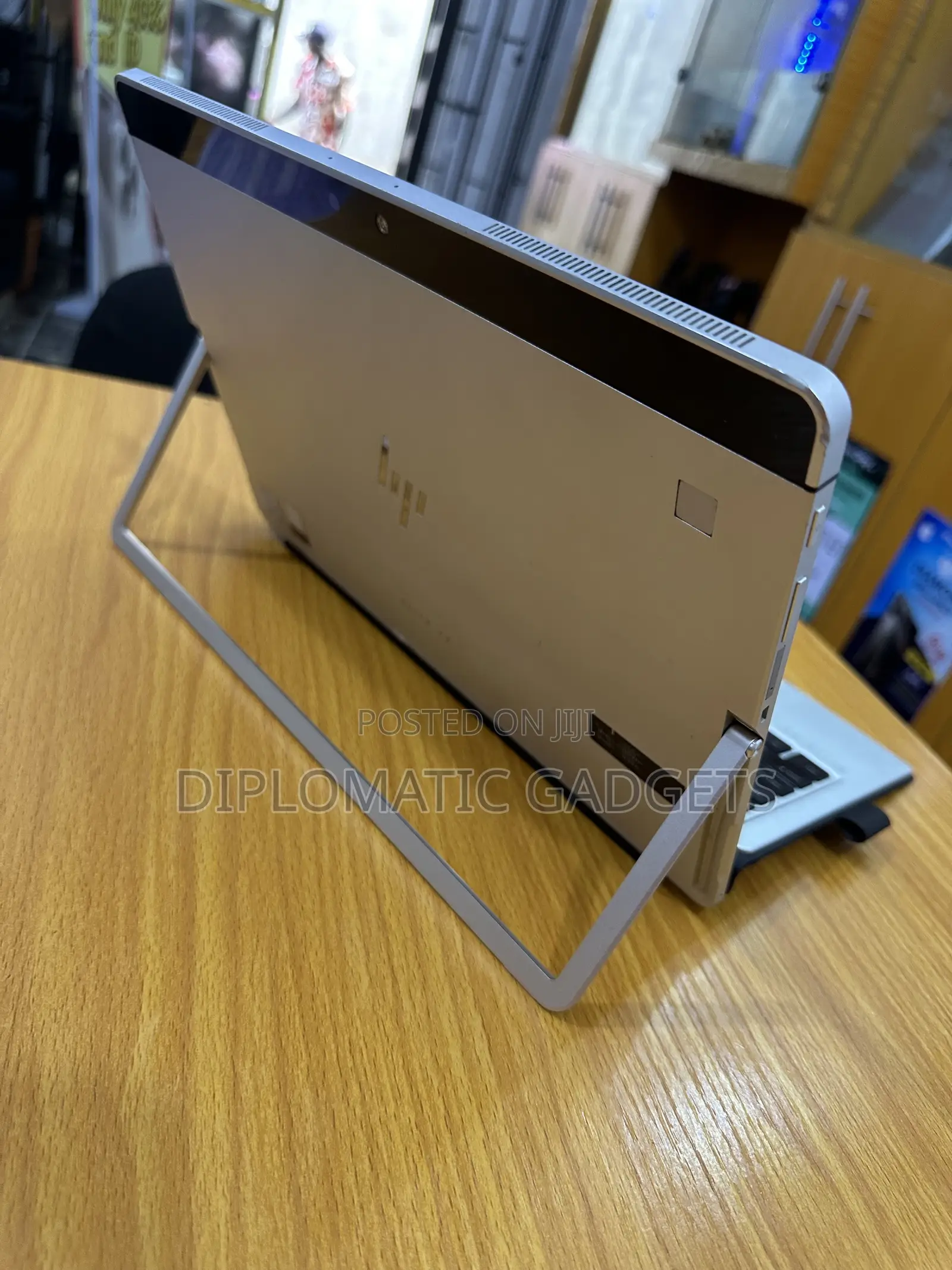 Laptop HP Elite X2 1012 G2 8GB Intel Core i5 SSD 256GB