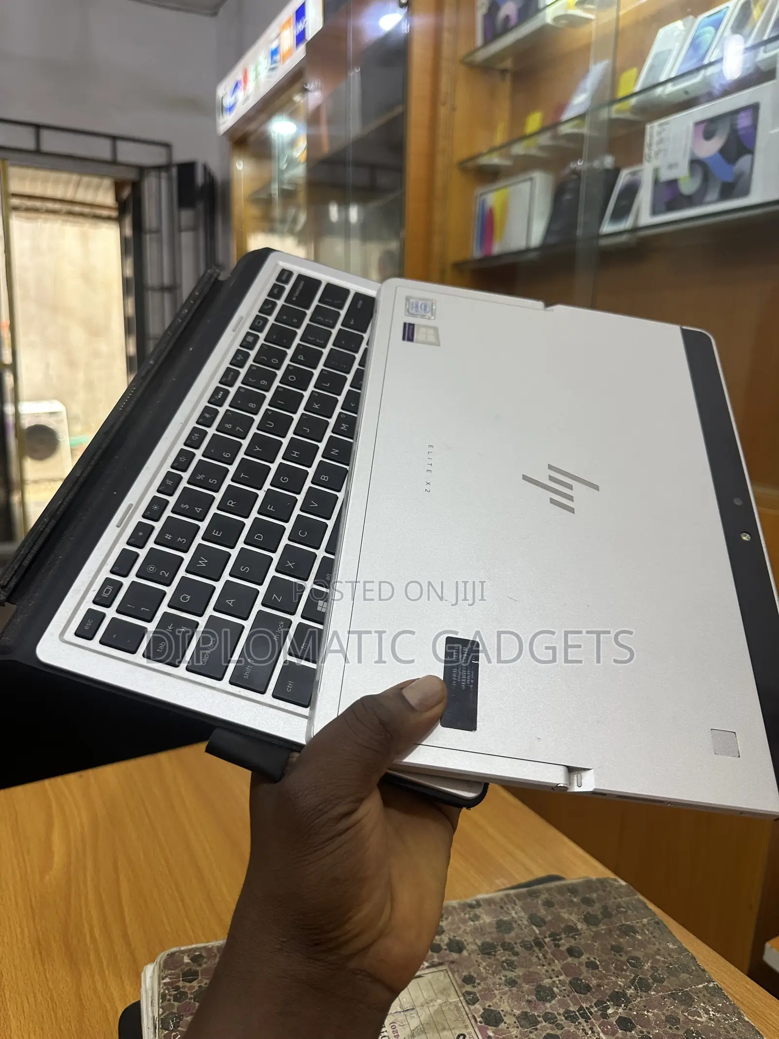 Laptop HP Elite X2 1012 G2 8GB Intel Core i5 SSD 256GB