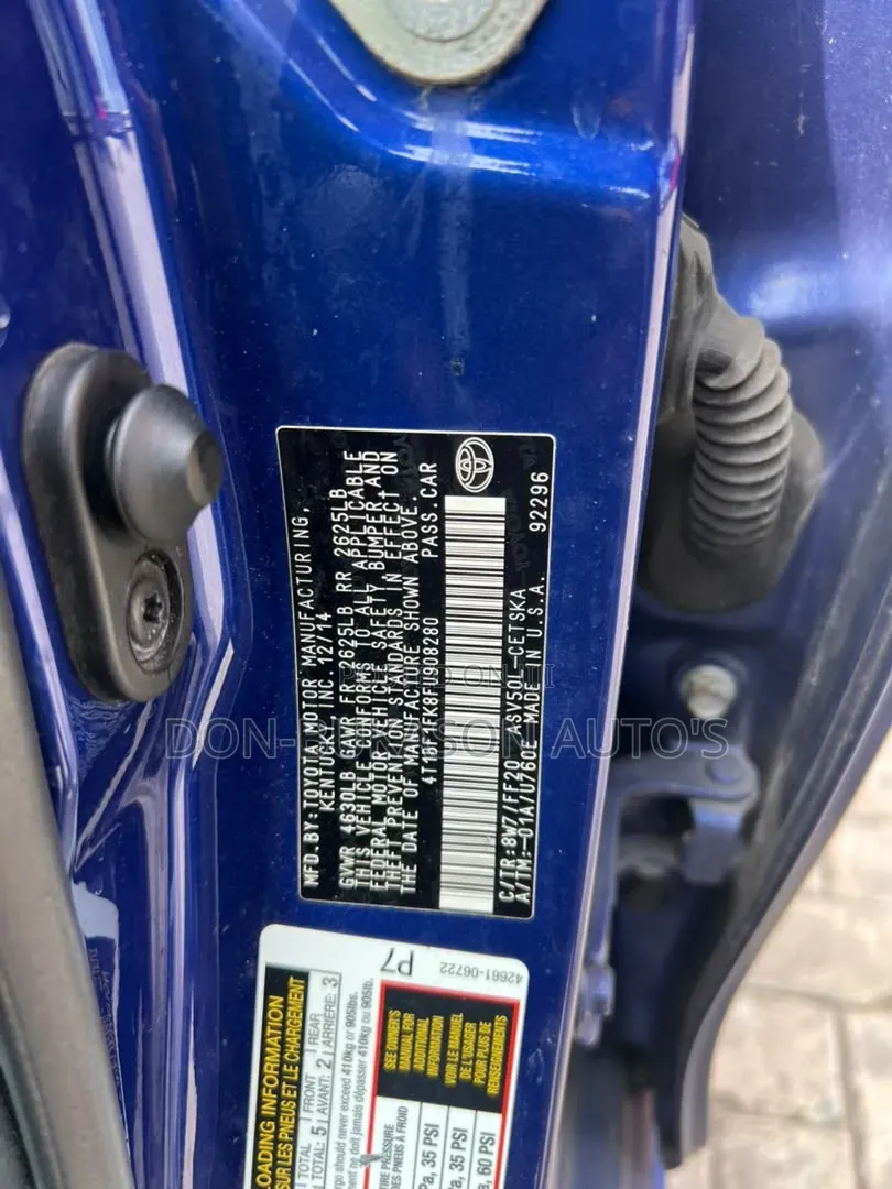 Toyota Camry SE 4dr Sedan (2.5L 4cyl 6A) 2015 Blue