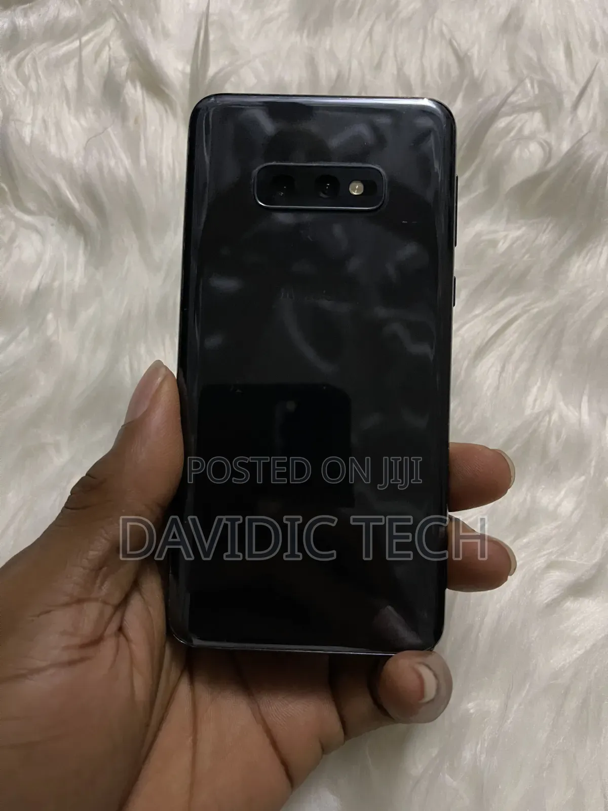 Samsung Galaxy S10e 128 GB Black