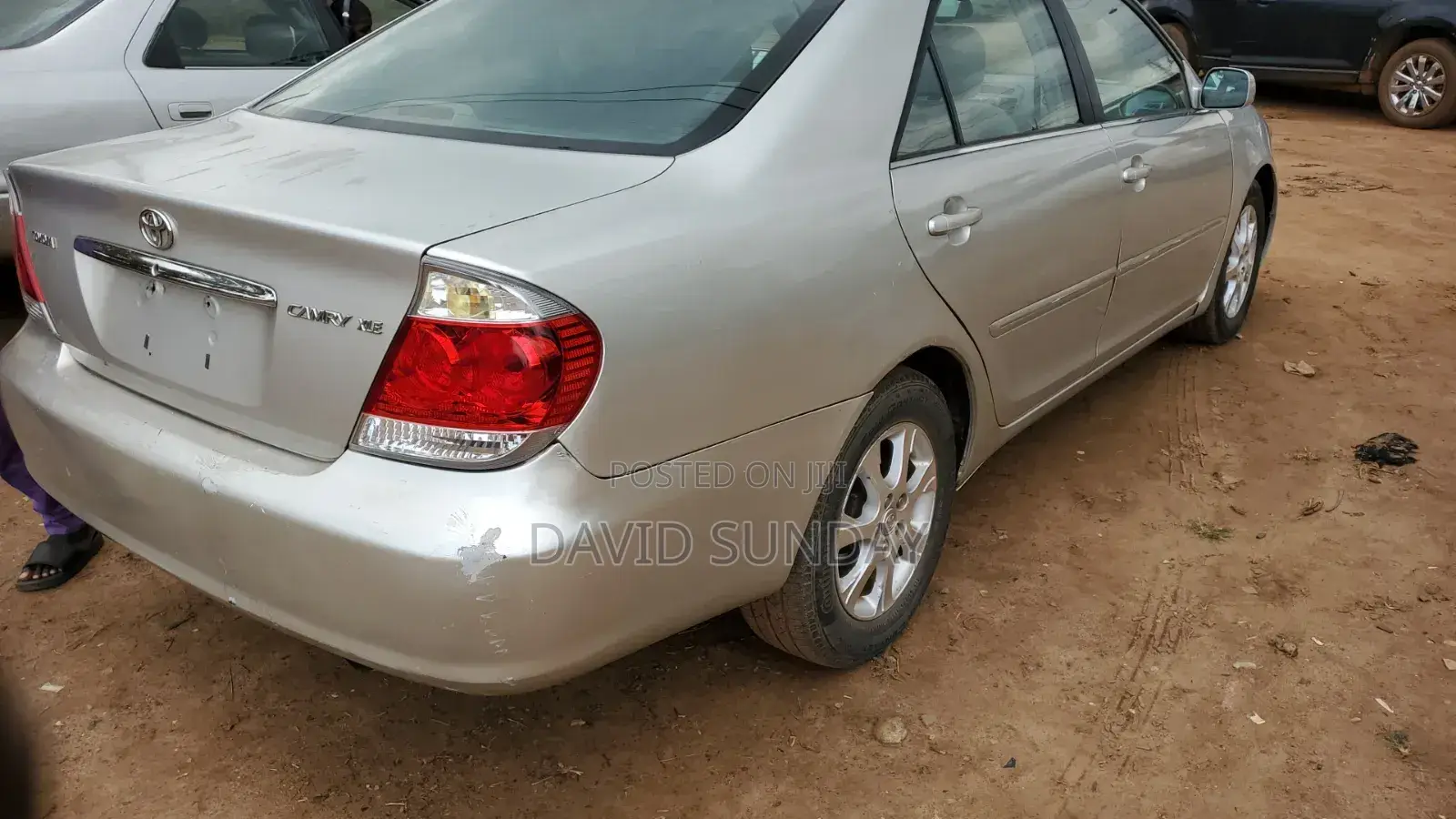Toyota Camry XLE 4dr Sedan (2.4L 4cyl 5A) 2005 Silver