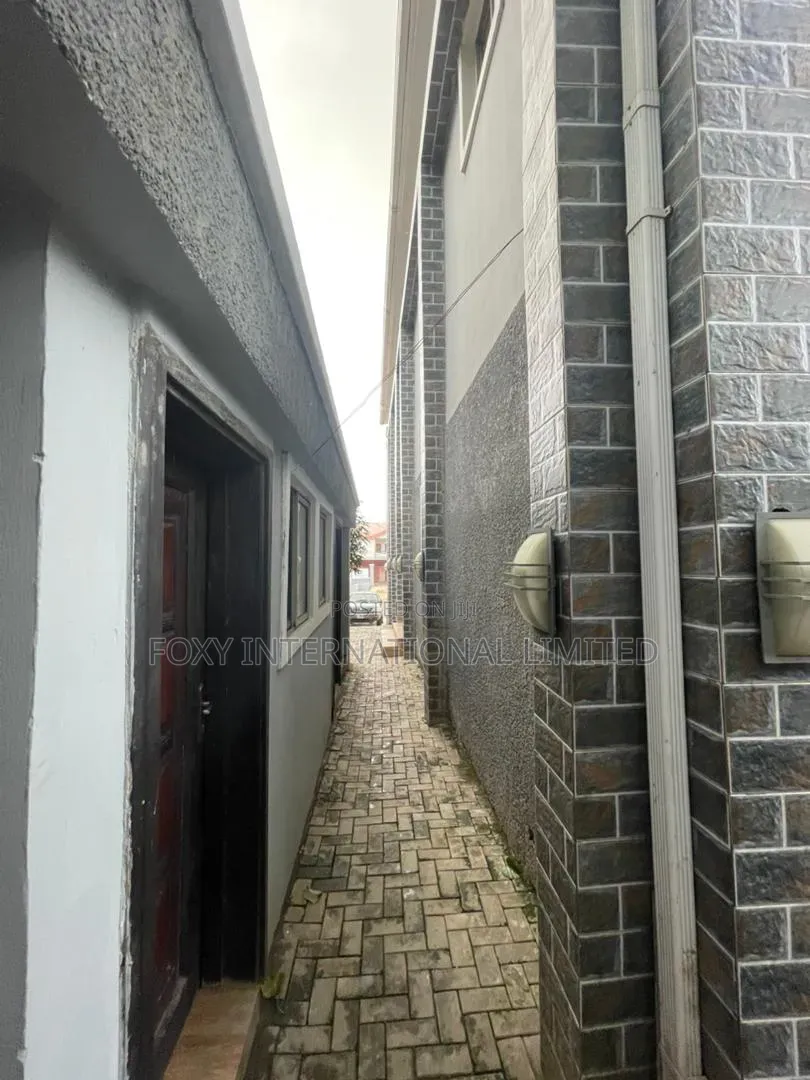 New Build Plaza for Sale at Gwaripa